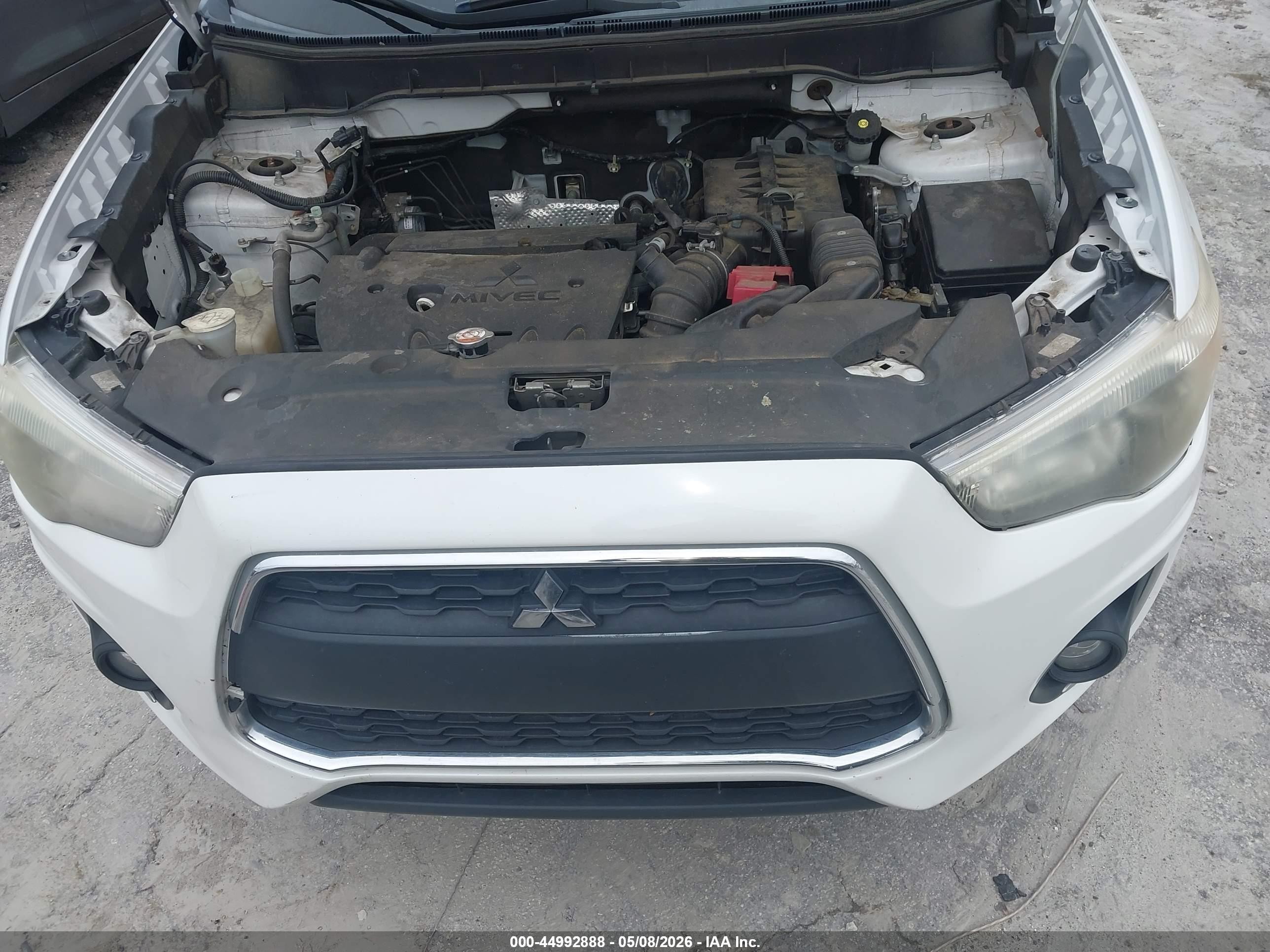 2014 Mitsubishi Outlander Sport Es White vin: 4A4AP3AU3EE029076