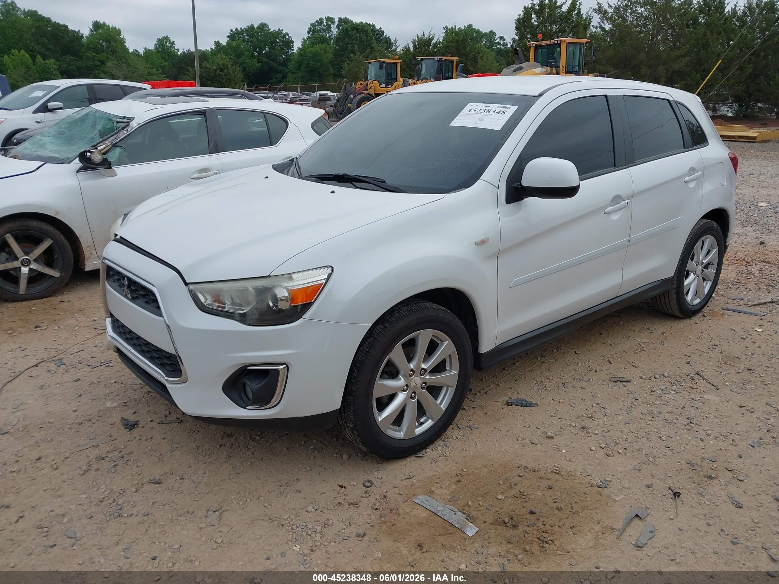 2015 Mitsubishi Outlander Sport Es White vin: 4A4AP3AU3FE021867