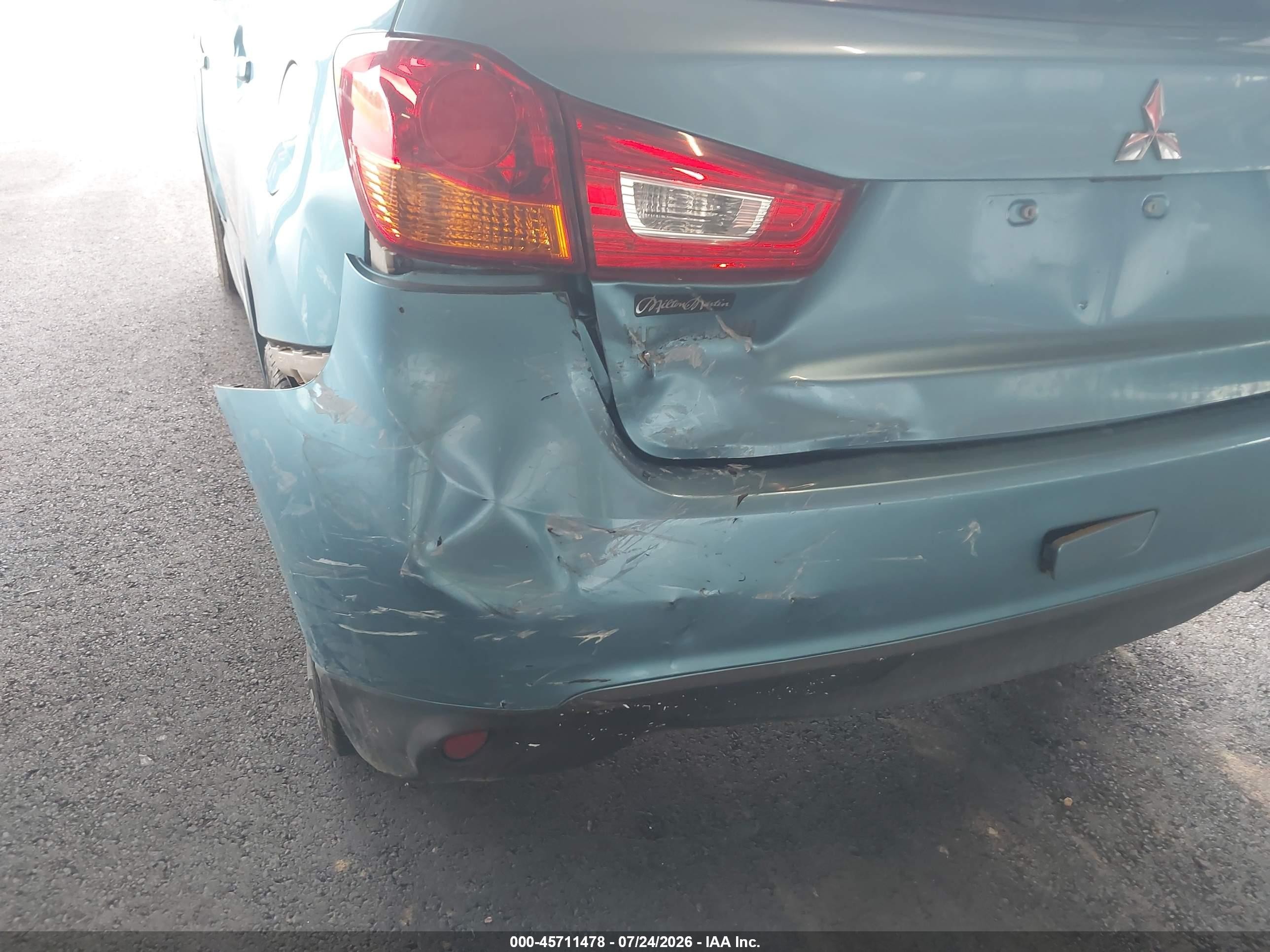 2013 Mitsubishi Outlander Sport Es Blue vin: 4A4AP3AU4DE008896