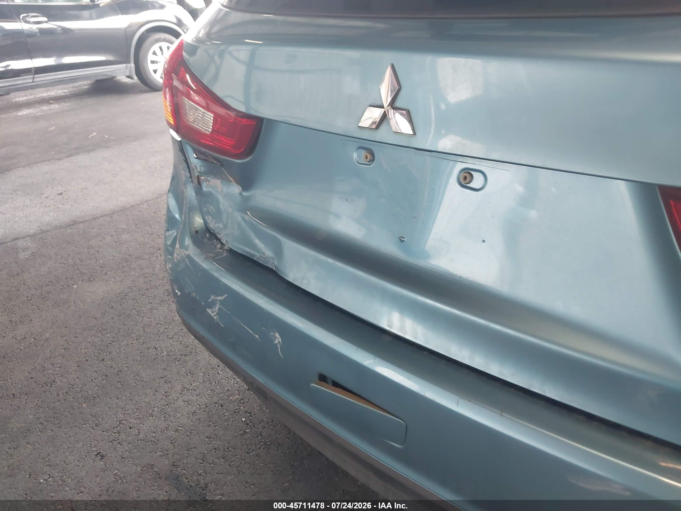 2013 Mitsubishi Outlander Sport Es Blue vin: 4A4AP3AU4DE008896
