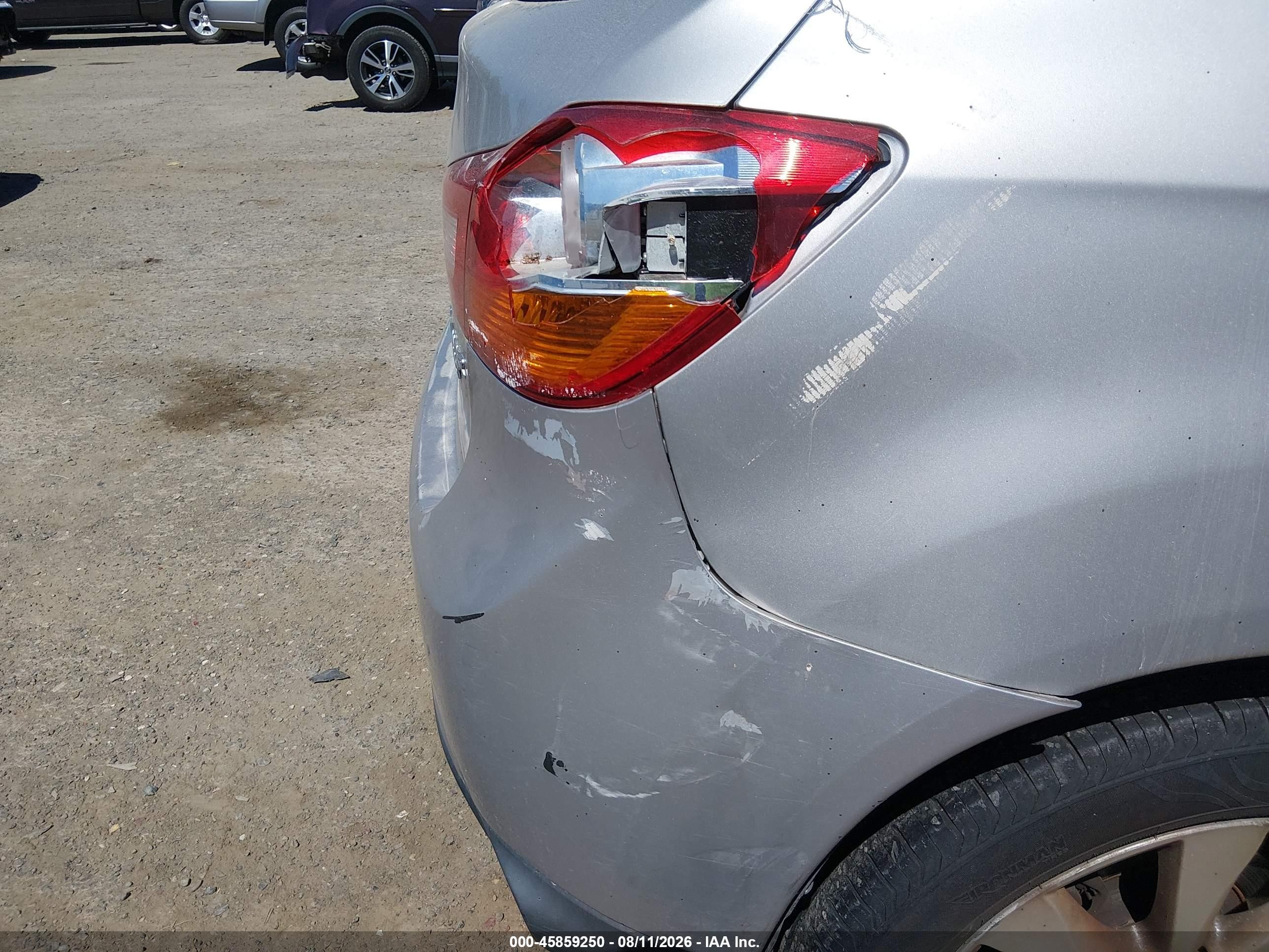 2014 Mitsubishi Outlander Sport Es Silver vin: 4A4AP3AU4EE003859