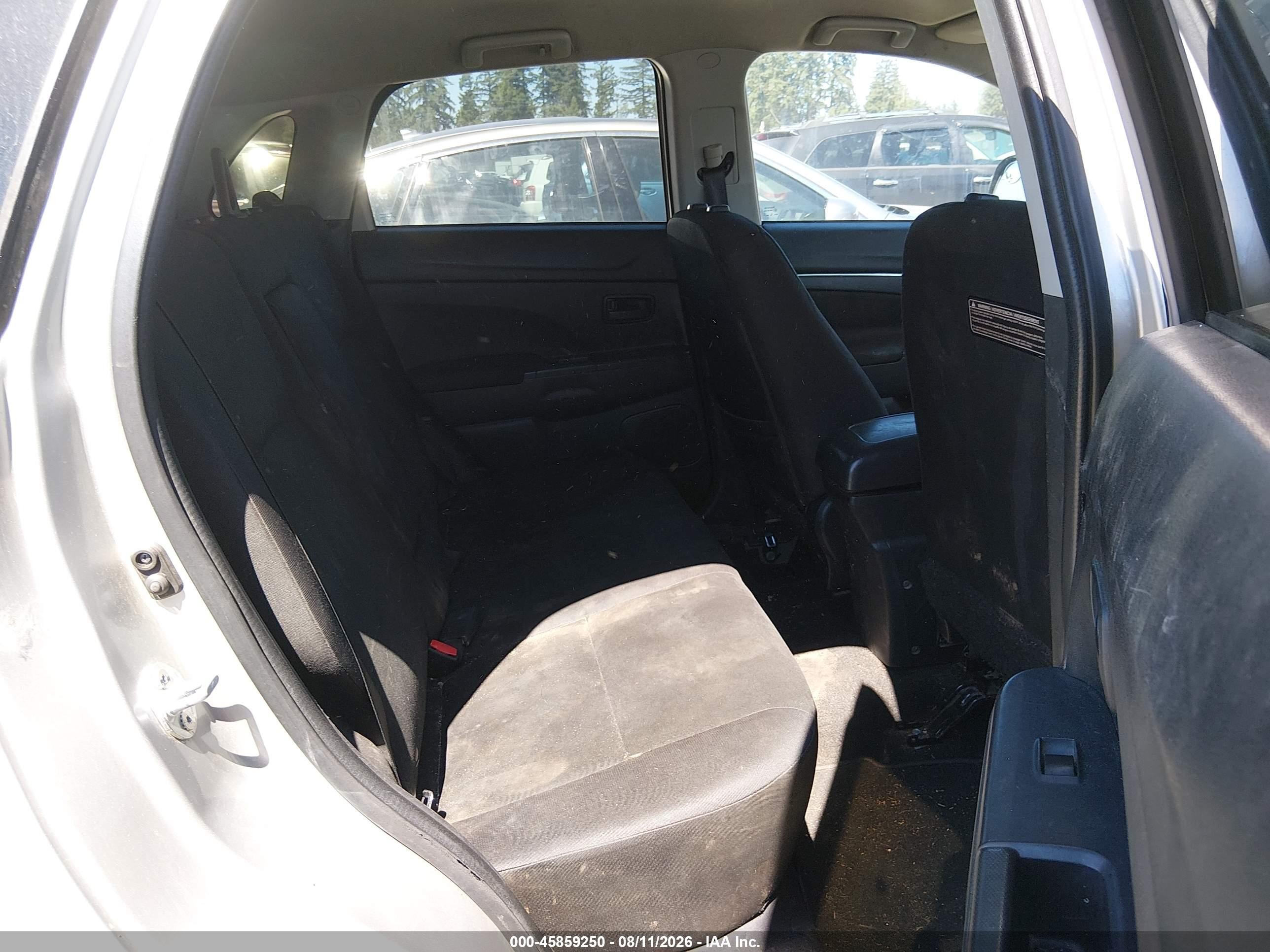2014 Mitsubishi Outlander Sport Es Silver vin: 4A4AP3AU4EE003859