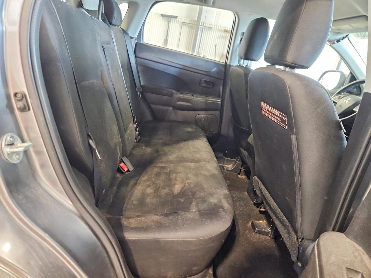 2014 Mitsubishi Outlander Sport Es Gray vin: 4A4AP3AU4EE023058