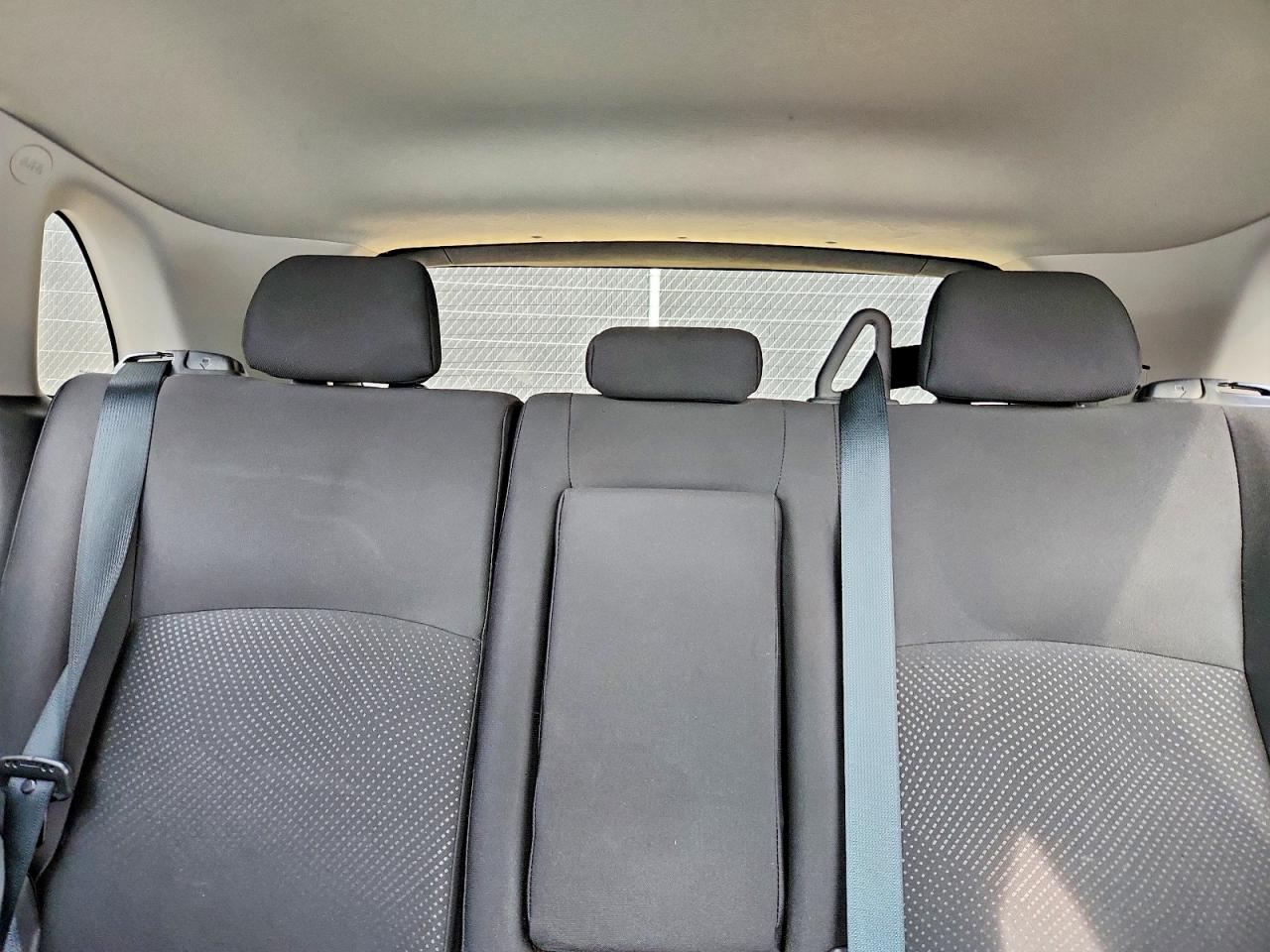 2014 Mitsubishi Outlander Sport Es White vin: 4A4AP3AU4EE023254