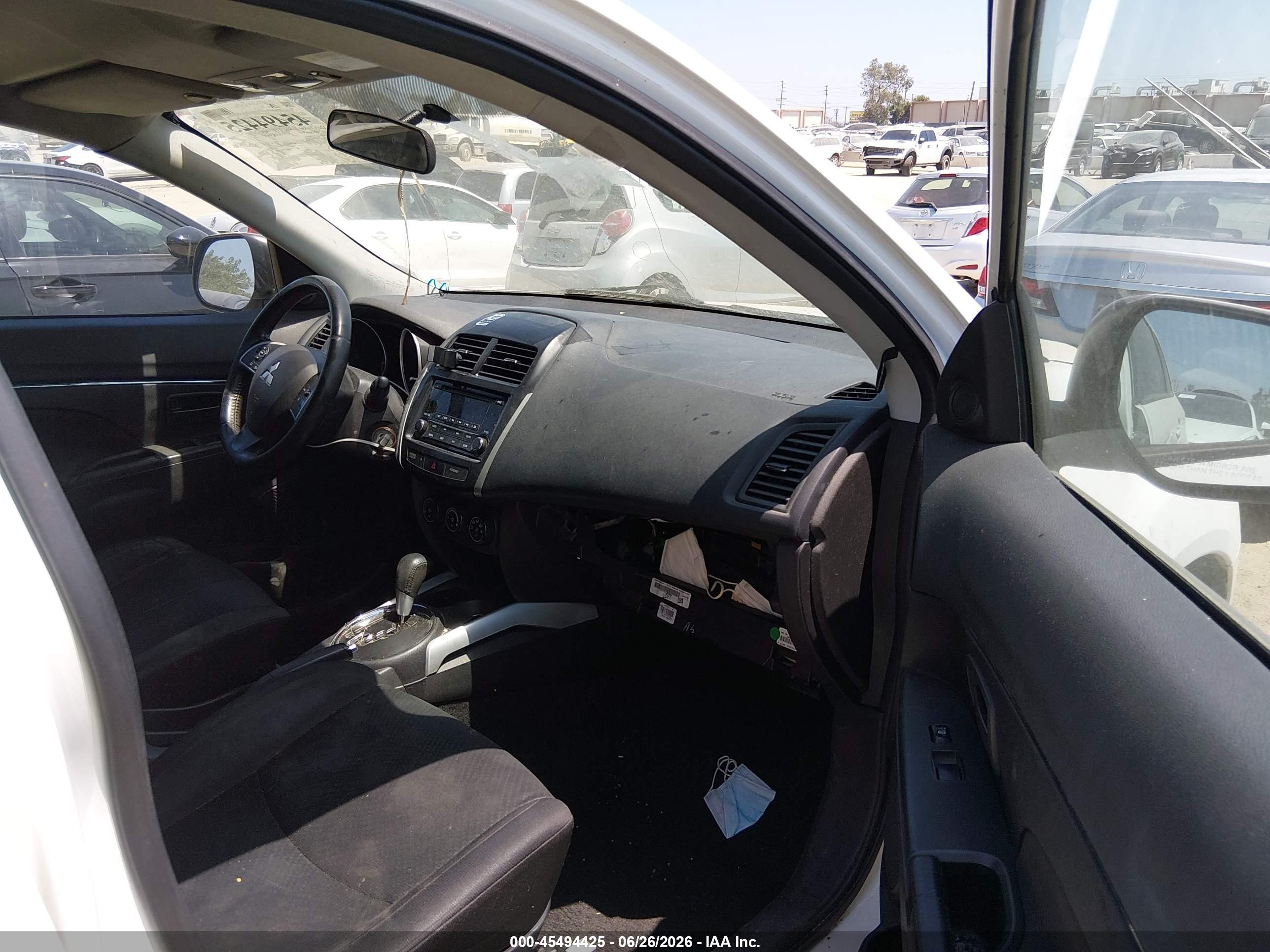 2014 Mitsubishi Outlander Sport Es White vin: 4A4AP3AU4EE025604