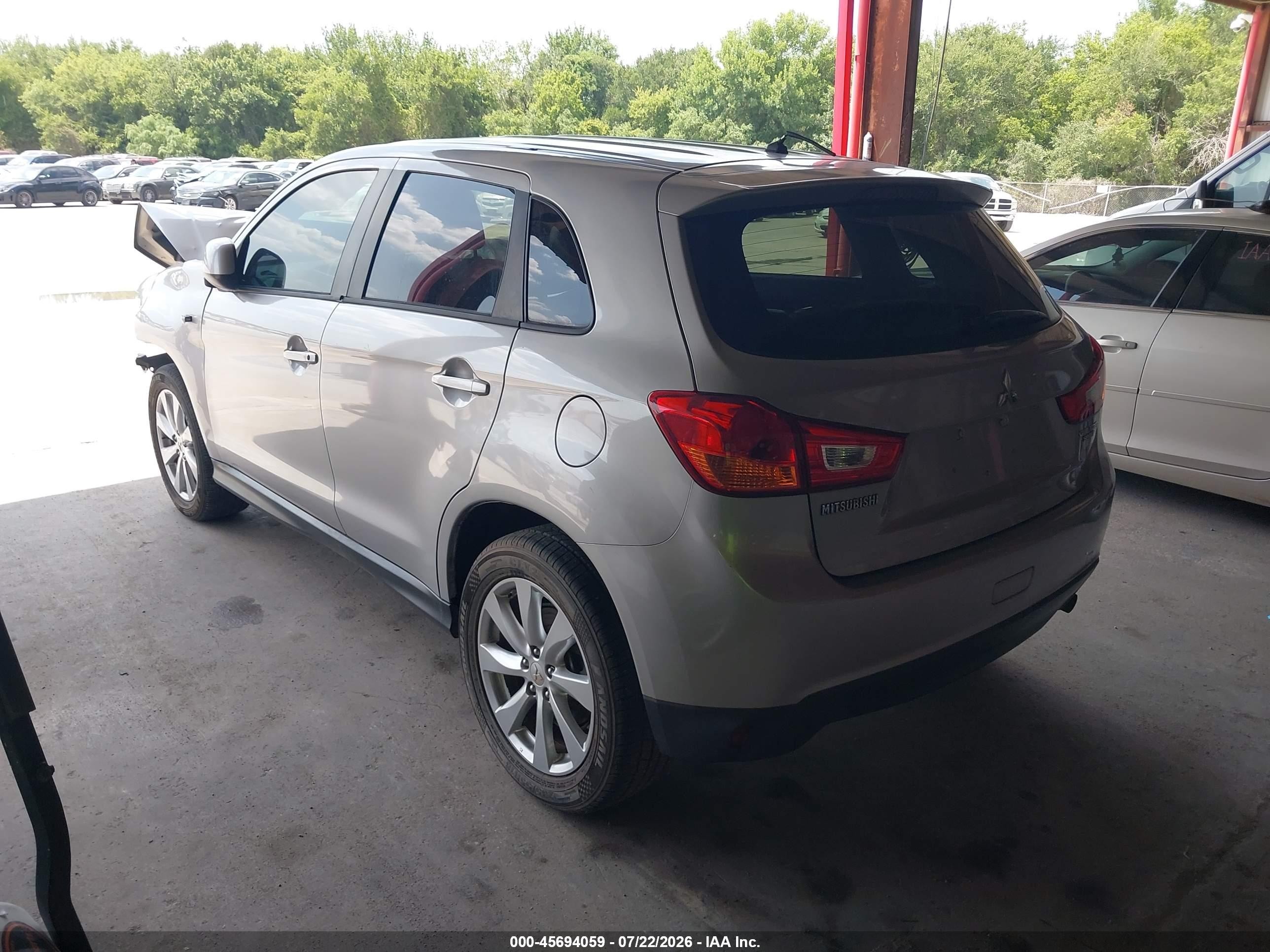 2015 Mitsubishi Outlander Sport Es Серебряный vin: 4A4AP3AU4FE023546