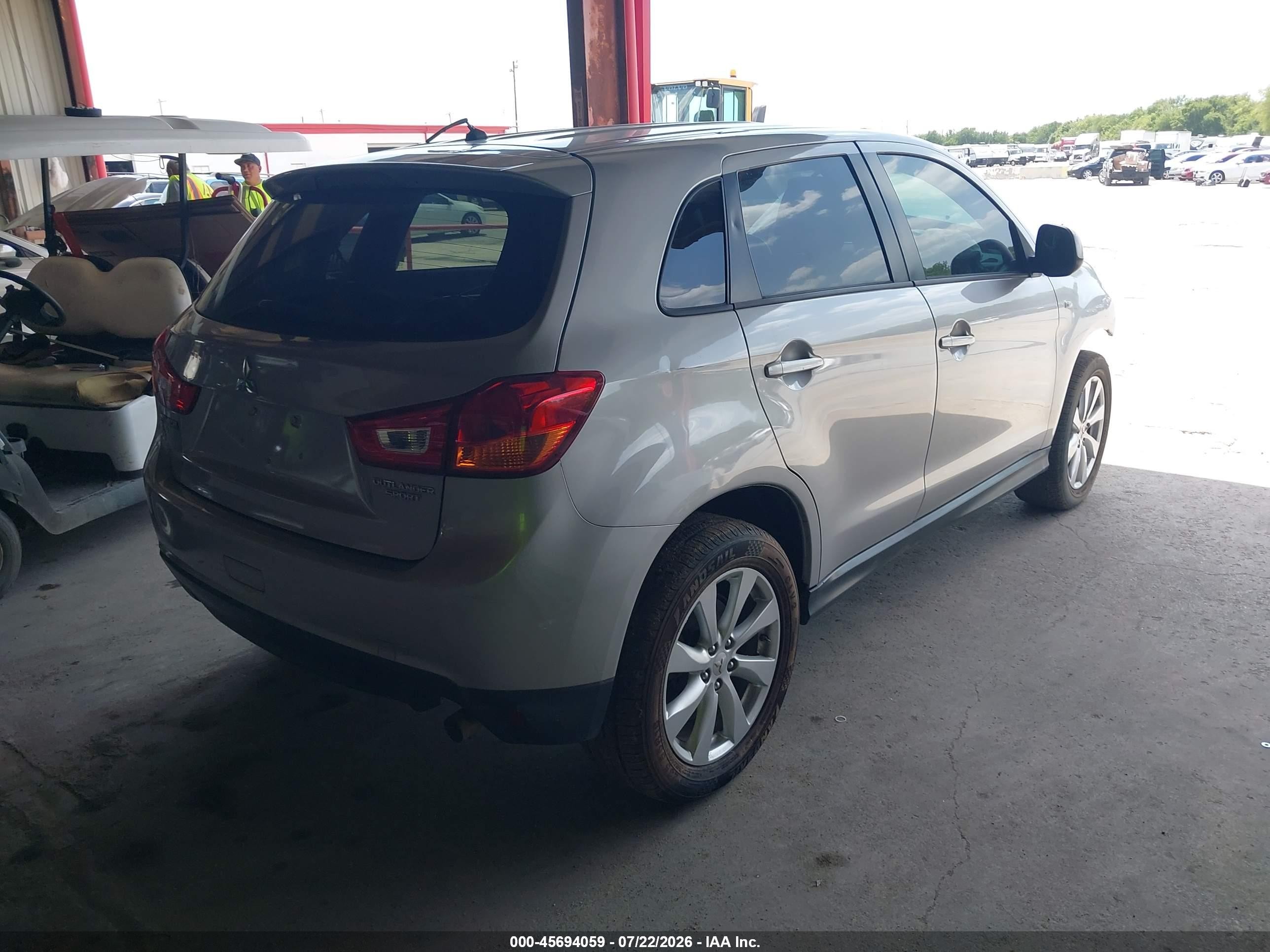 2015 Mitsubishi Outlander Sport Es Серебряный vin: 4A4AP3AU4FE023546