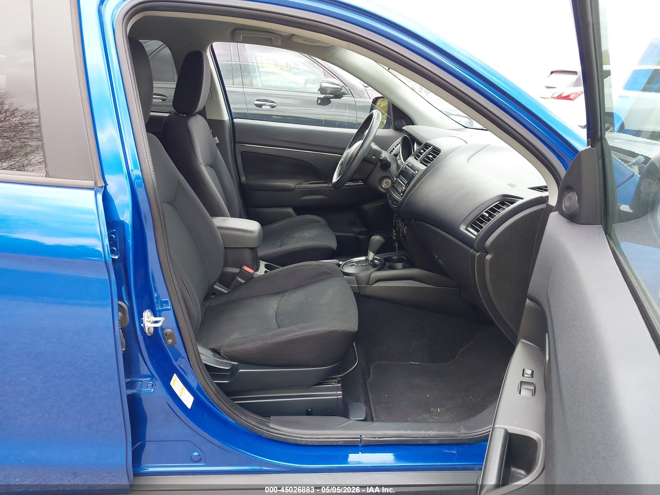 2015 Mitsubishi Outlander Sport Es Синий vin: 4A4AP3AU4FE061150