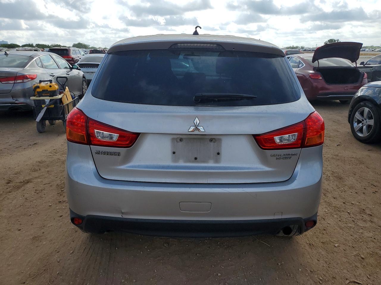 2014 Mitsubishi Outlander Sport Es Silver vin: 4A4AP3AU5EE008164