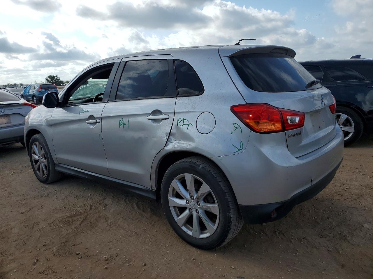 2014 Mitsubishi Outlander Sport Es Silver vin: 4A4AP3AU5EE008164