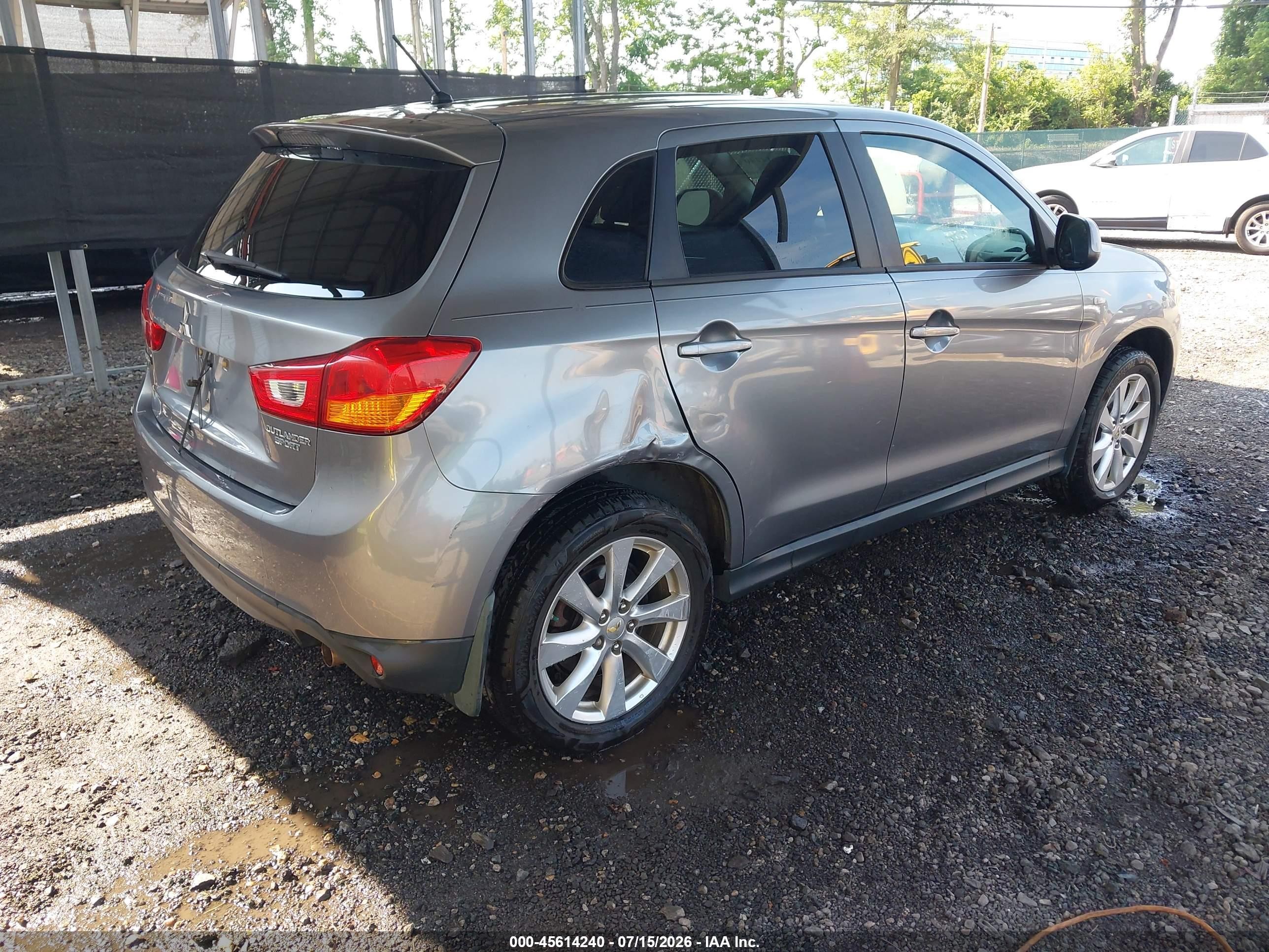 2015 Mitsubishi Outlander Sport Es Gray vin: 4A4AP3AU5FE017397