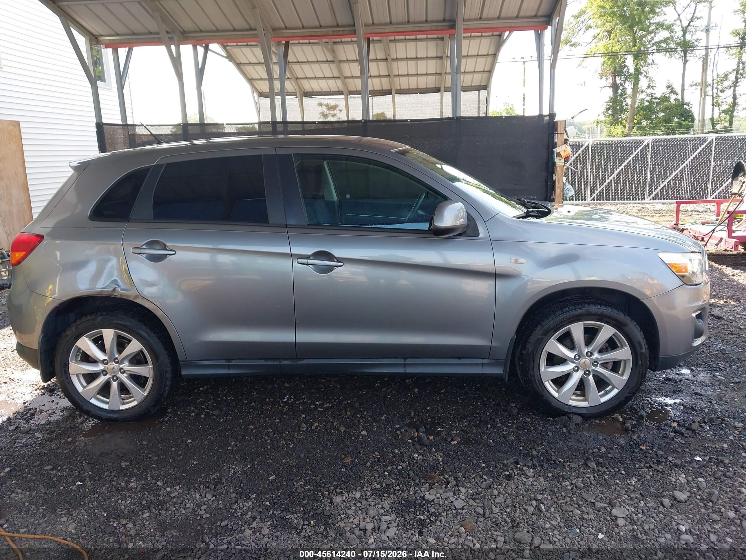 2015 Mitsubishi Outlander Sport Es Gray vin: 4A4AP3AU5FE017397