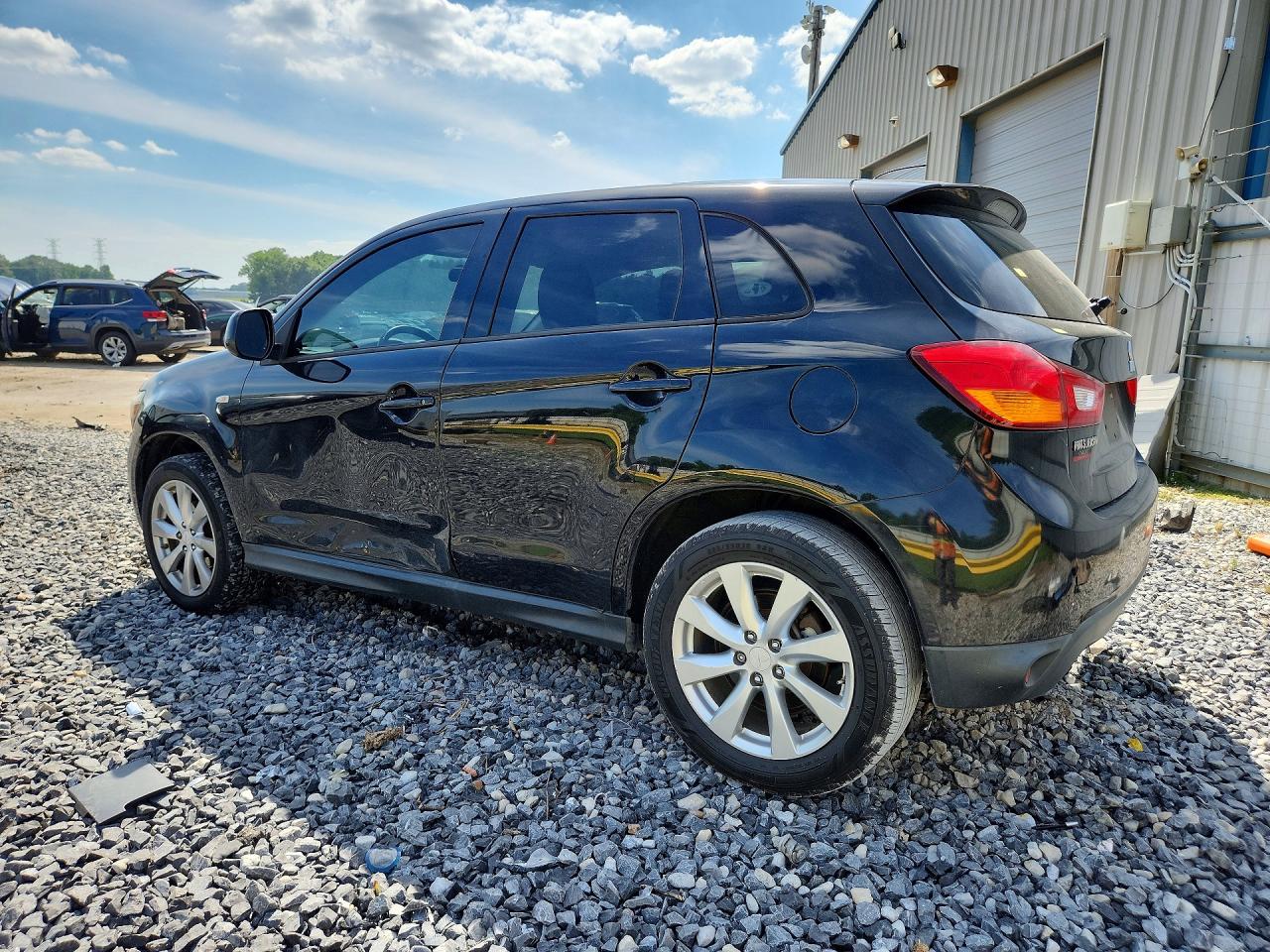 2015 Mitsubishi Outlander Sport Es Черный vin: 4A4AP3AU5FE044034
