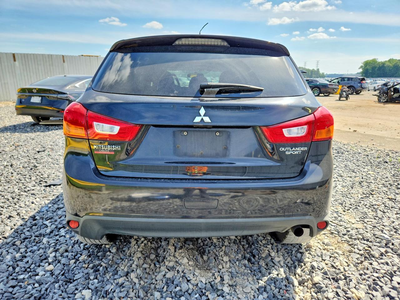 2015 Mitsubishi Outlander Sport Es Черный vin: 4A4AP3AU5FE044034
