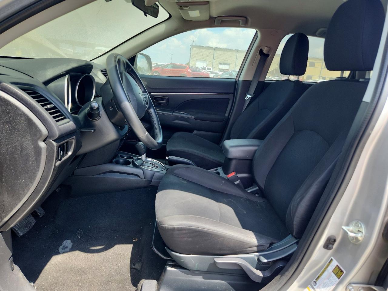 2015 Mitsubishi Outlander Sport Es Серебряный vin: 4A4AP3AU5FE057673