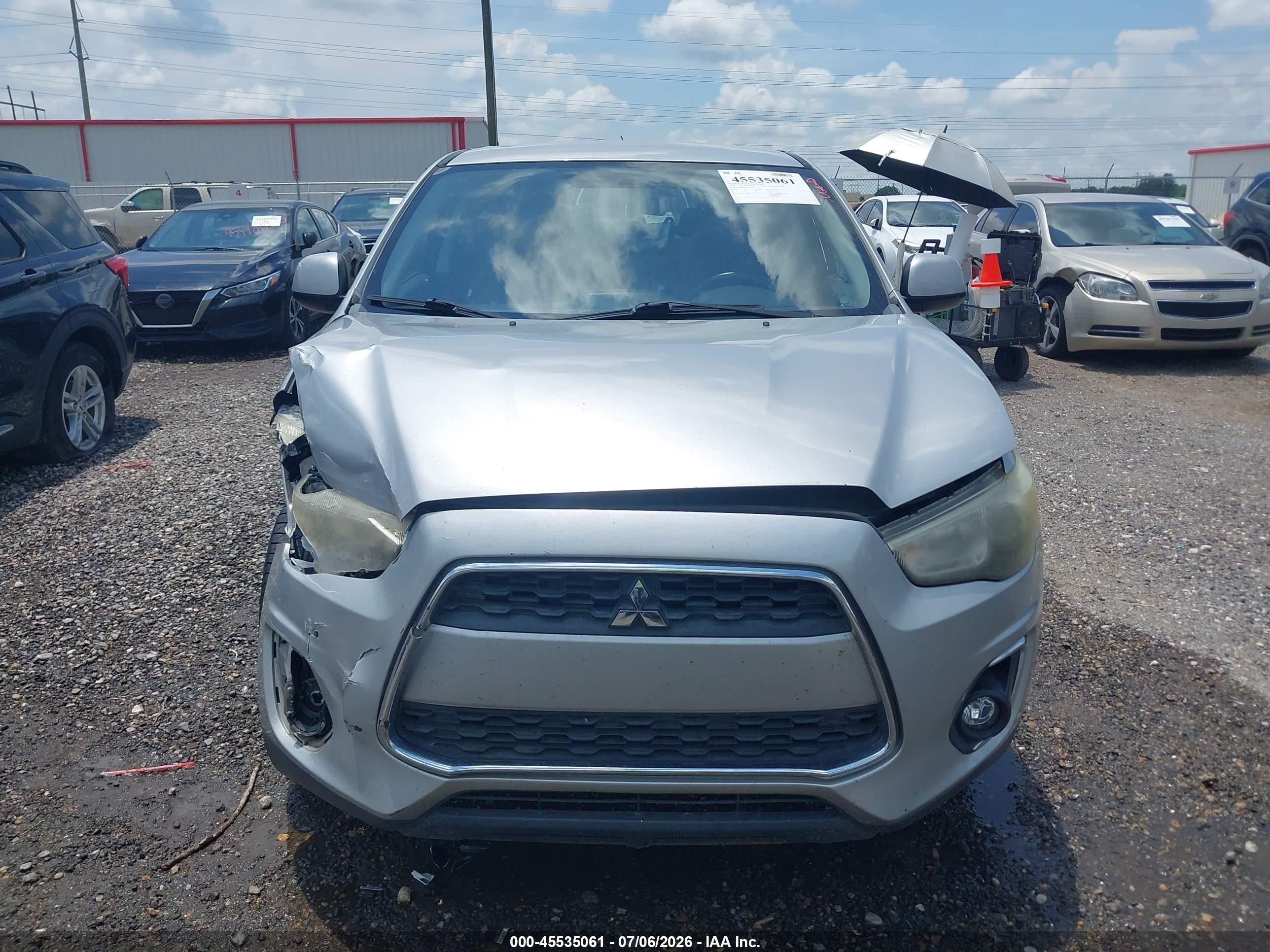 2013 Mitsubishi Outlander Sport Es Серебряный vin: 4A4AP3AU6DE012206
