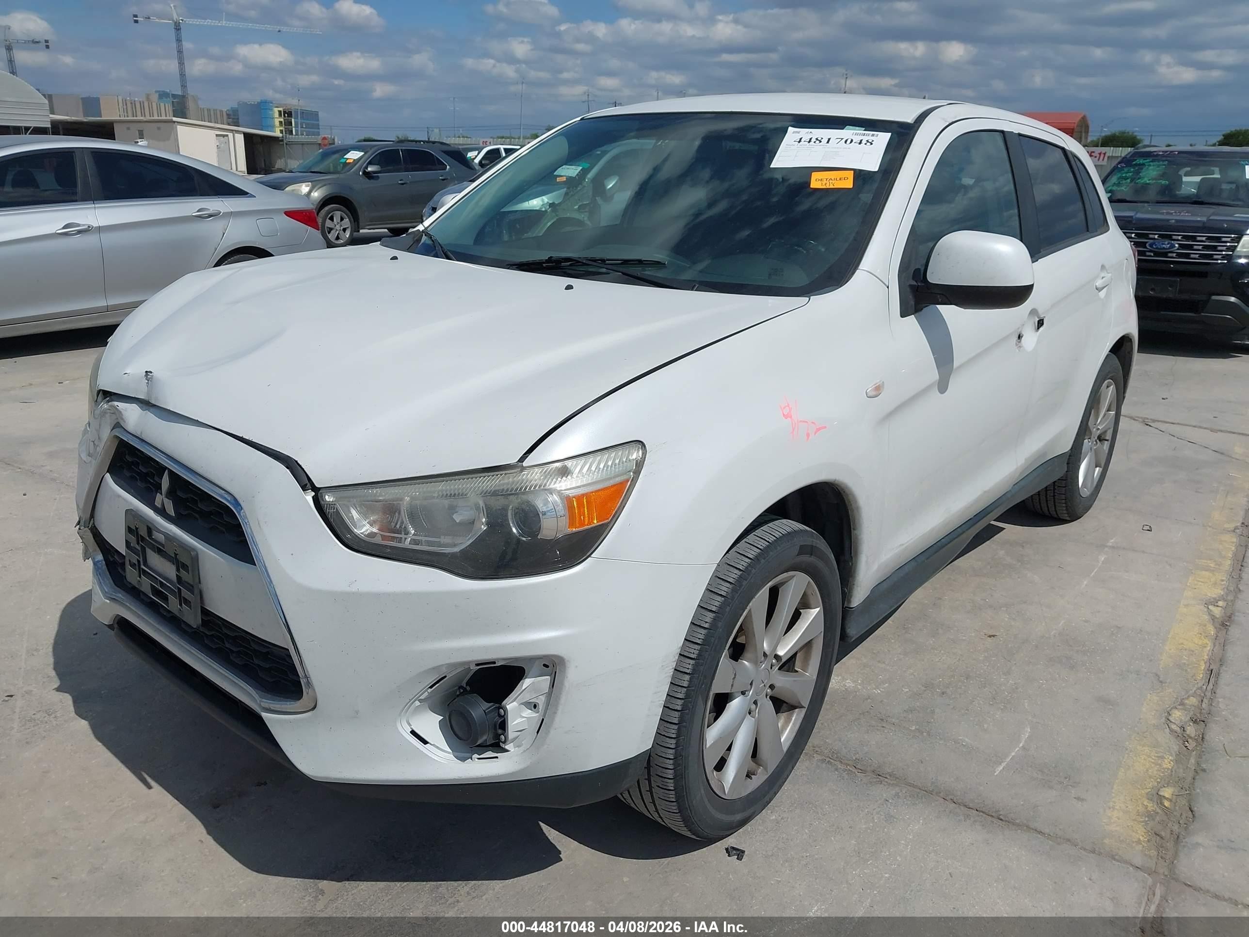 2014 Mitsubishi Outlander Sport Es White vin: 4A4AP3AU6EE006228