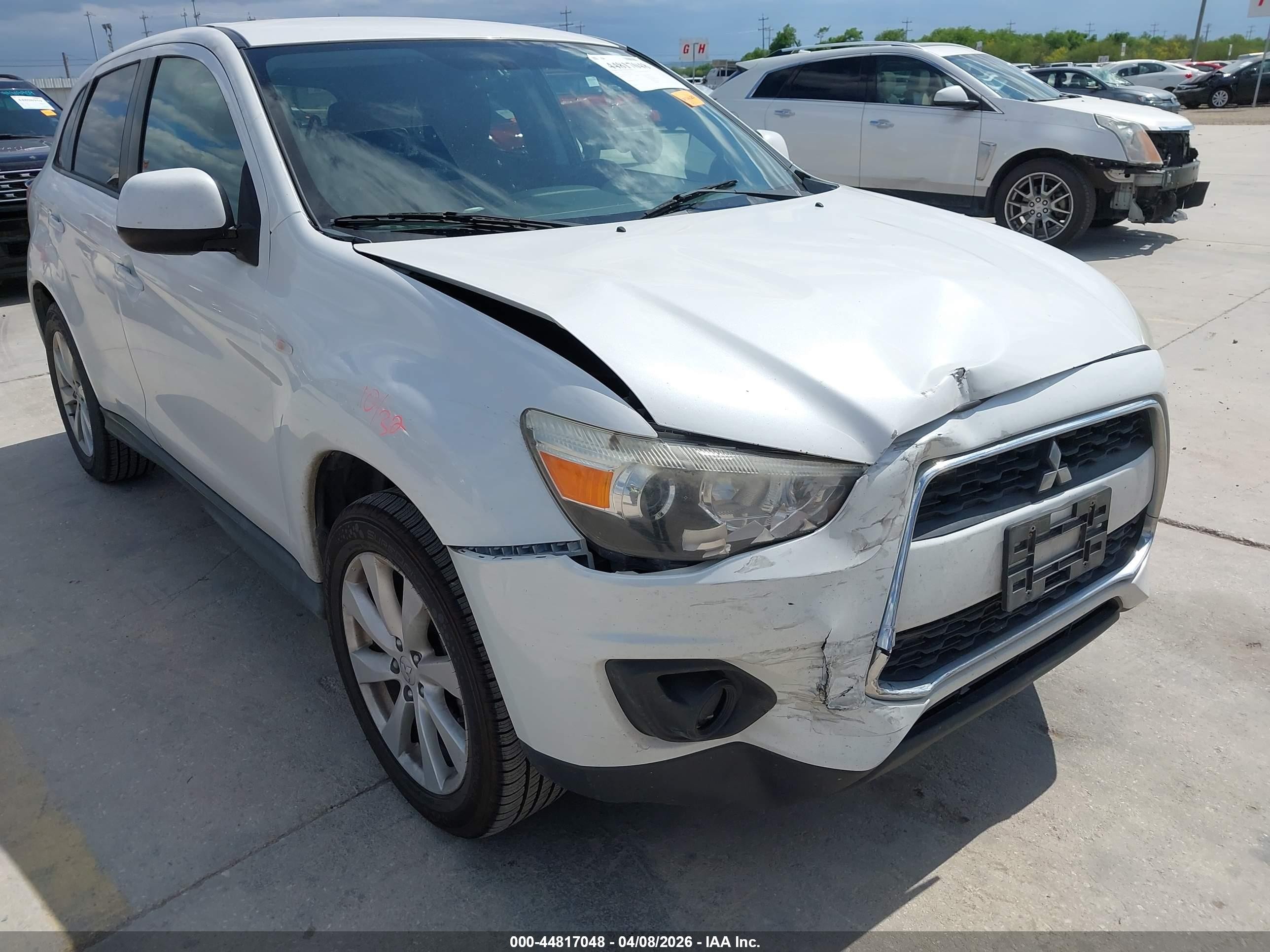 2014 Mitsubishi Outlander Sport Es White vin: 4A4AP3AU6EE006228