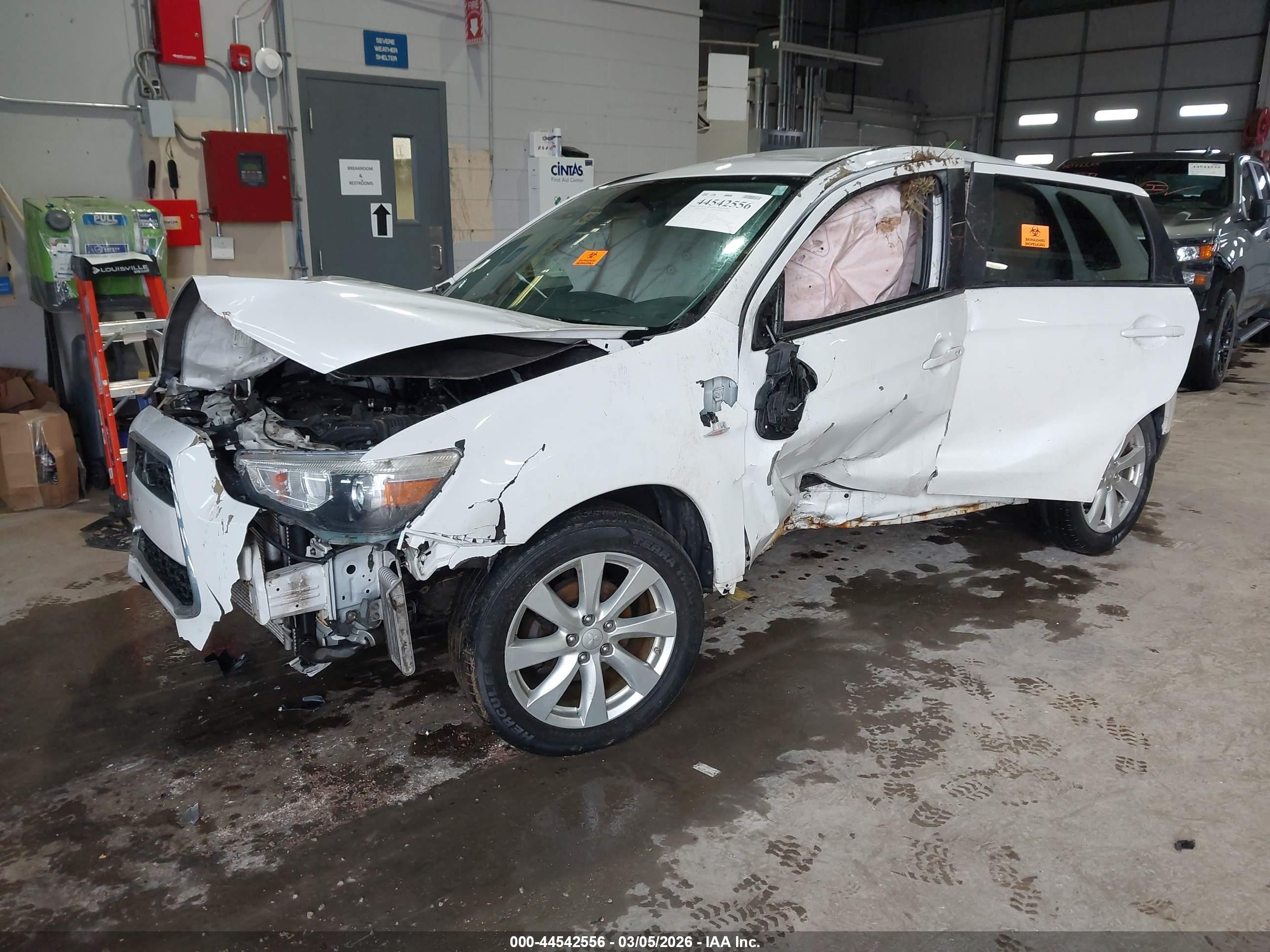 2014 Mitsubishi Outlander Sport Es White vin: 4A4AP3AU6EE013650