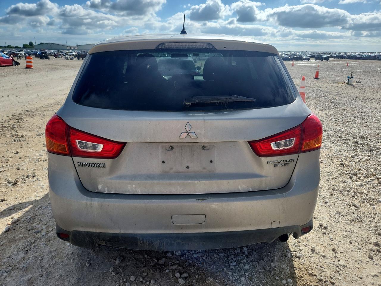 2013 Mitsubishi Outlander Sport Es Silver vin: 4A4AP3AU7DE015616