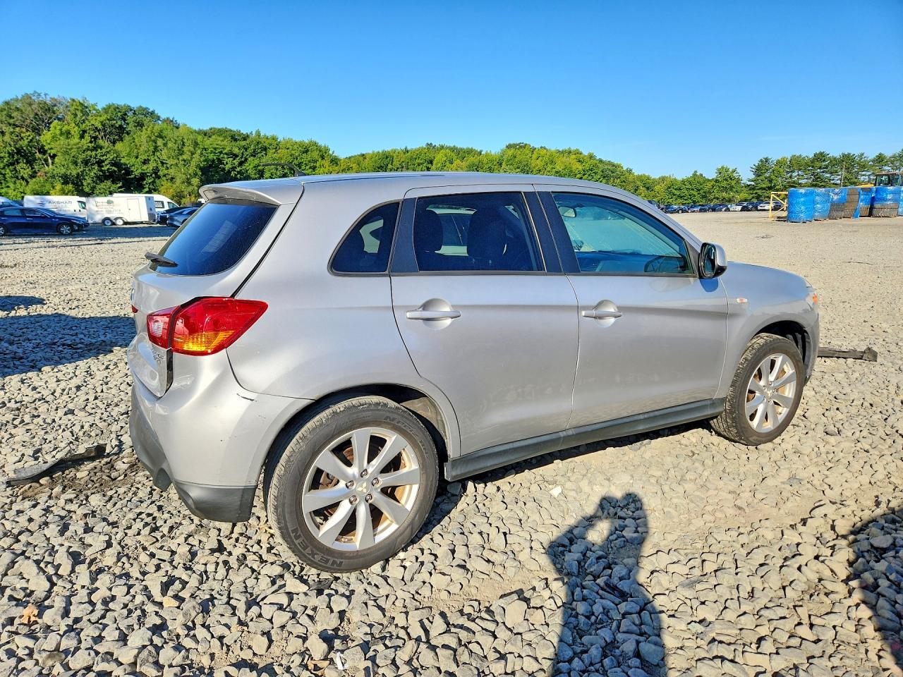 2015 Mitsubishi Outlander Sport Es Silver vin: 4A4AP3AU7FE006692