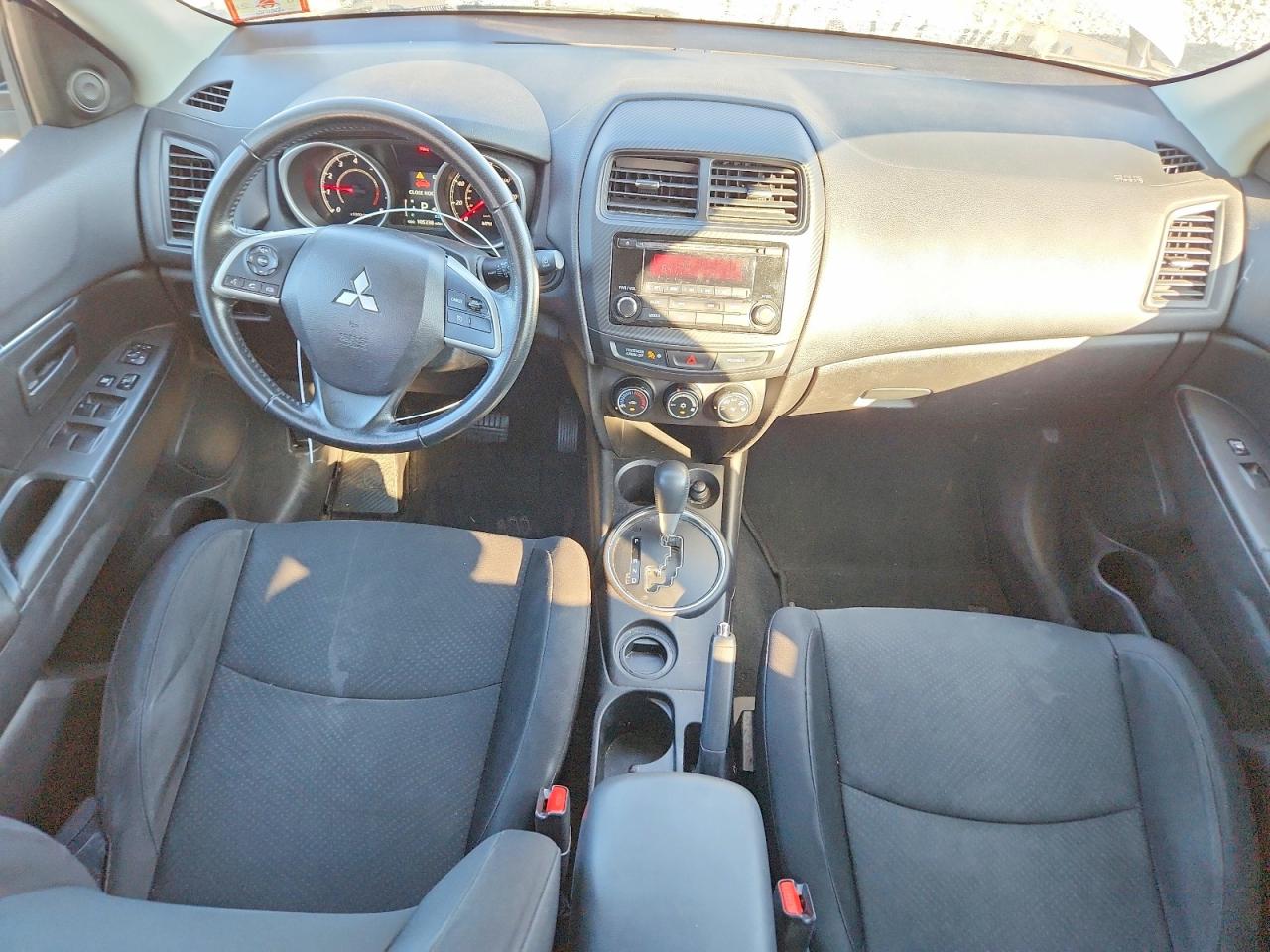2015 Mitsubishi Outlander Sport Es Silver vin: 4A4AP3AU7FE006692