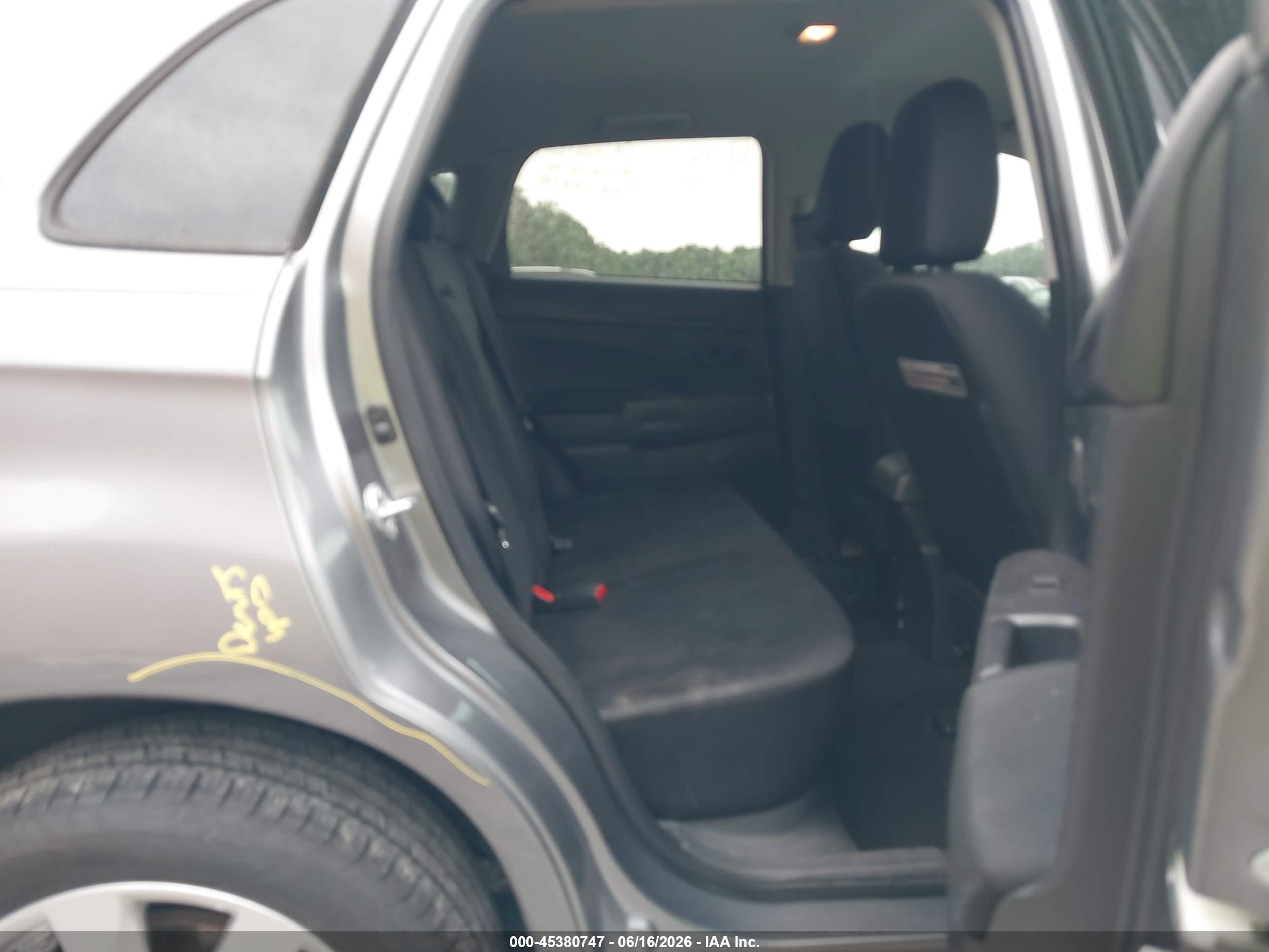 2015 Mitsubishi Outlander Sport Es Gray vin: 4A4AP3AU7FE043225