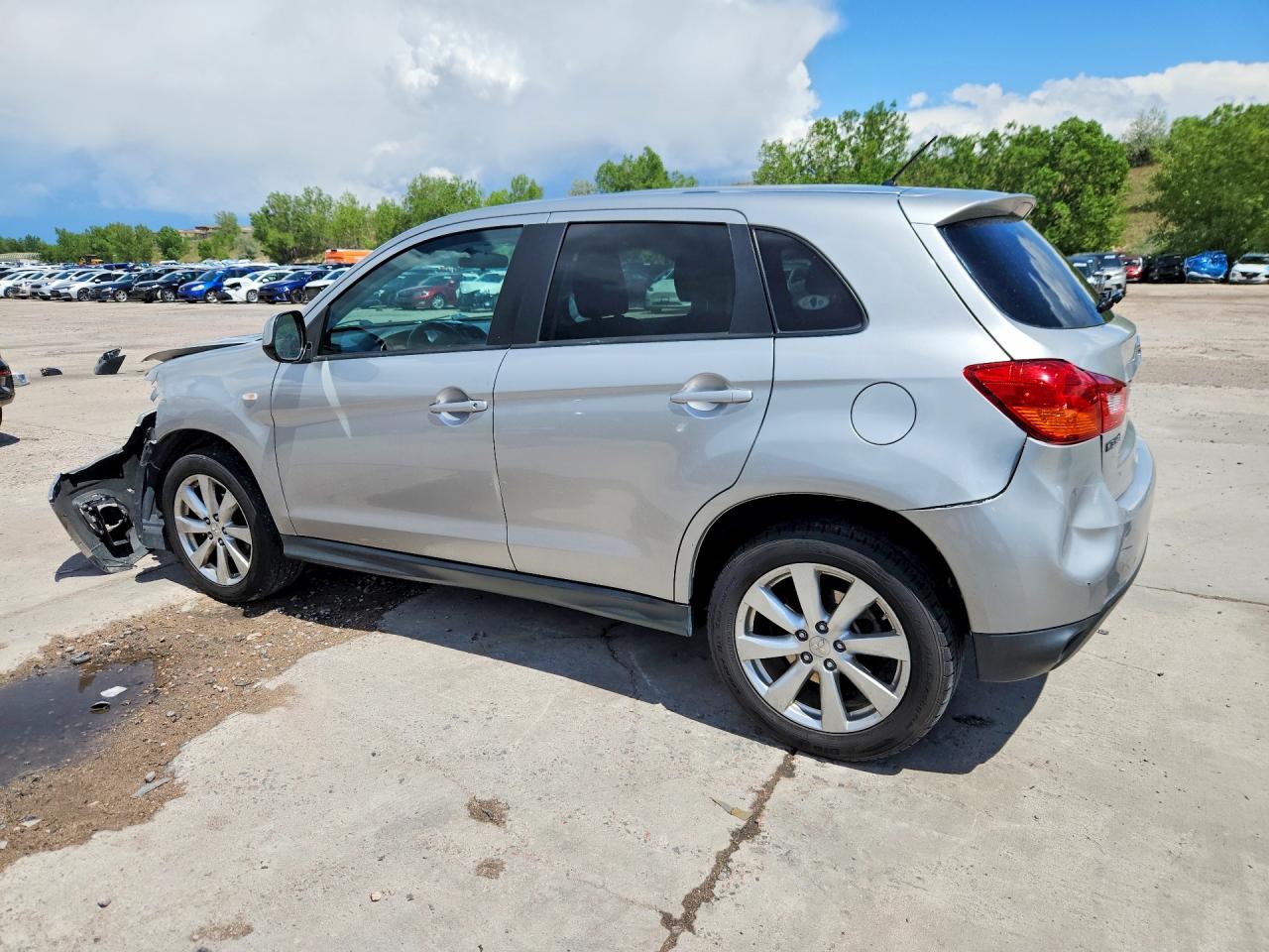2015 Mitsubishi Outlander Sport Es Silver vin: 4A4AP3AU8FE021265