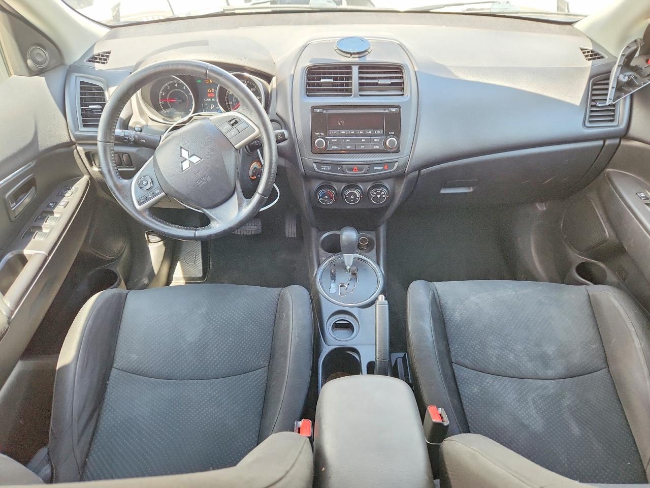 2015 Mitsubishi Outlander Sport Es Silver vin: 4A4AP3AU8FE021265