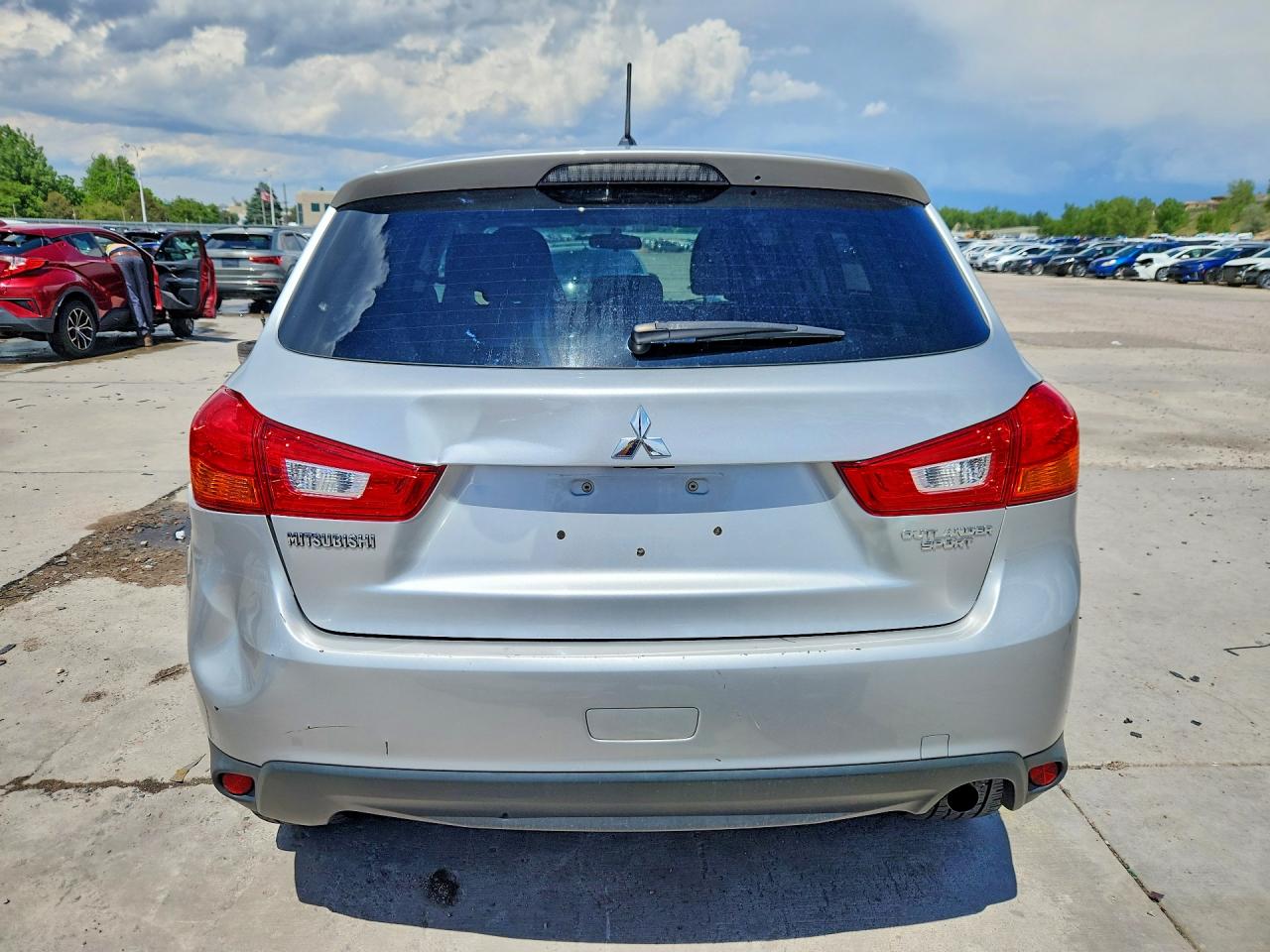 2015 Mitsubishi Outlander Sport Es Silver vin: 4A4AP3AU8FE021265