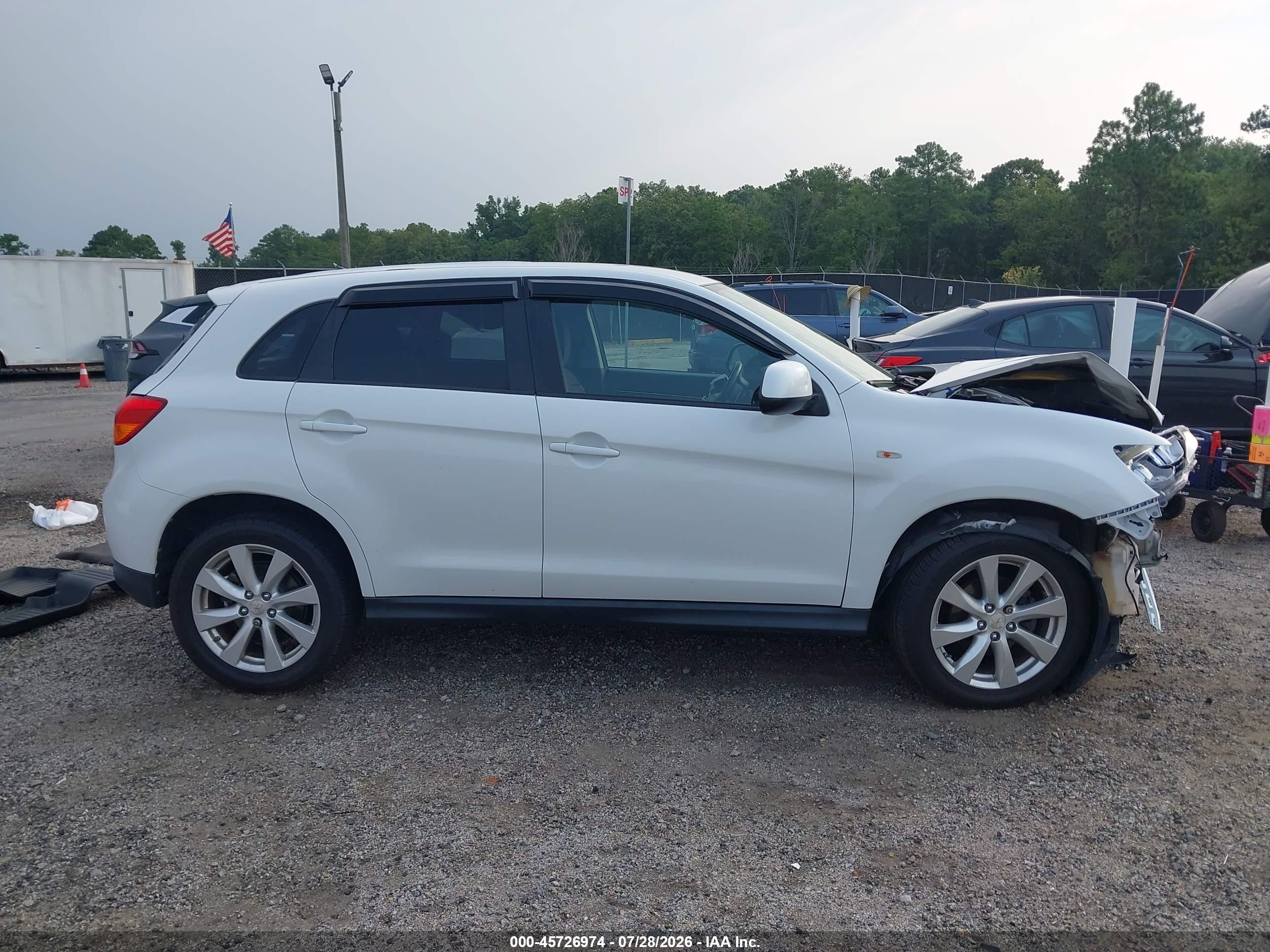 2013 Mitsubishi Outlander Sport Es White vin: 4A4AP3AU9DE010613