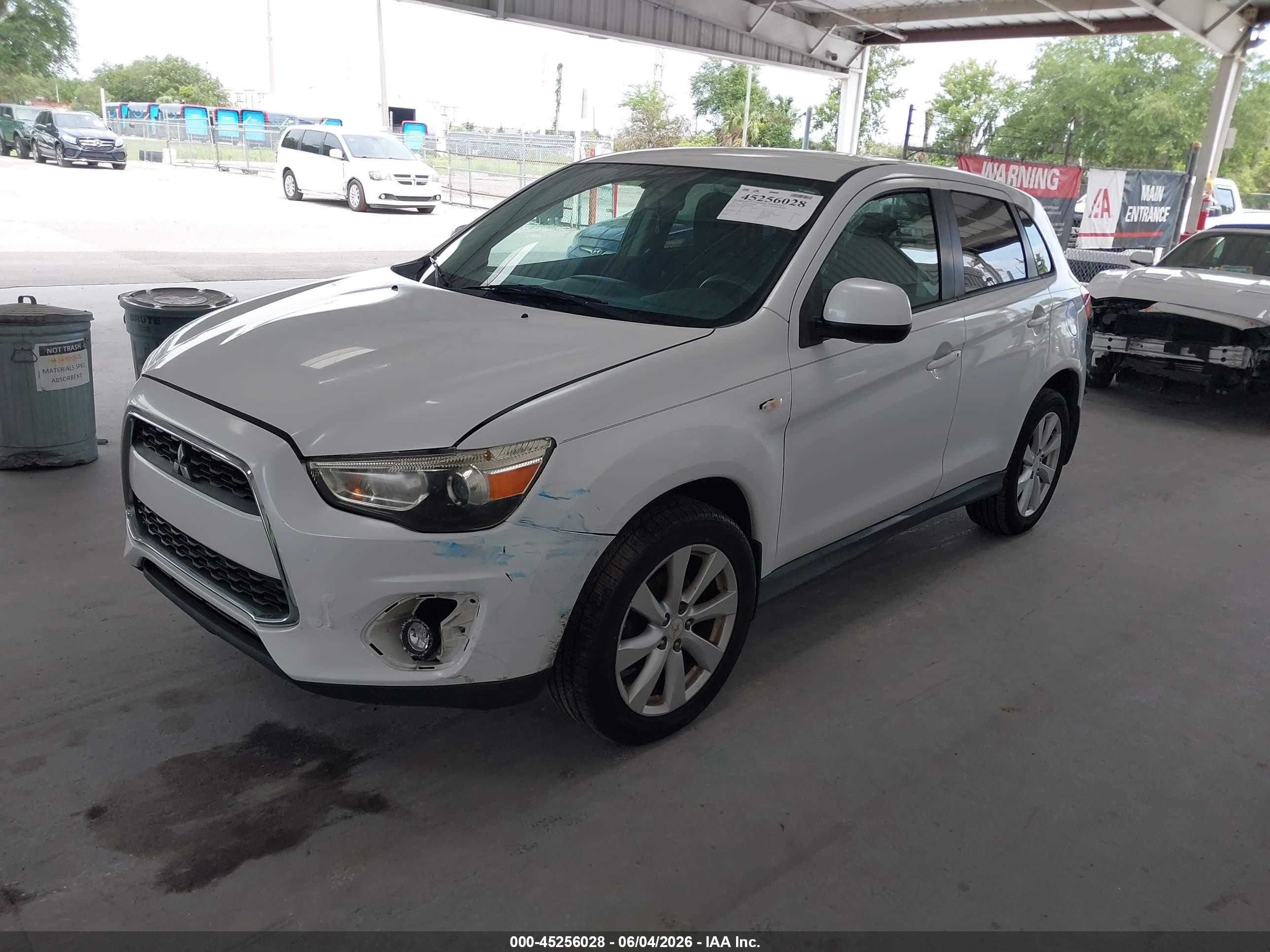 2014 Mitsubishi Outlander Sport Es White vin: 4A4AP3AU9EE032709