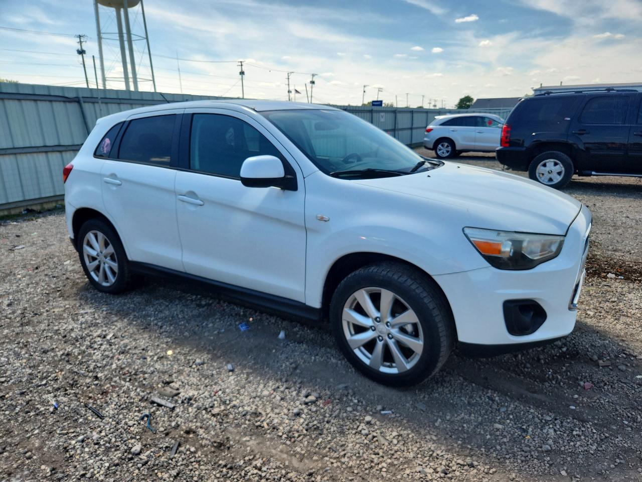 2015 Mitsubishi Outlander Sport Es White vin: 4A4AP3AU9FE001221