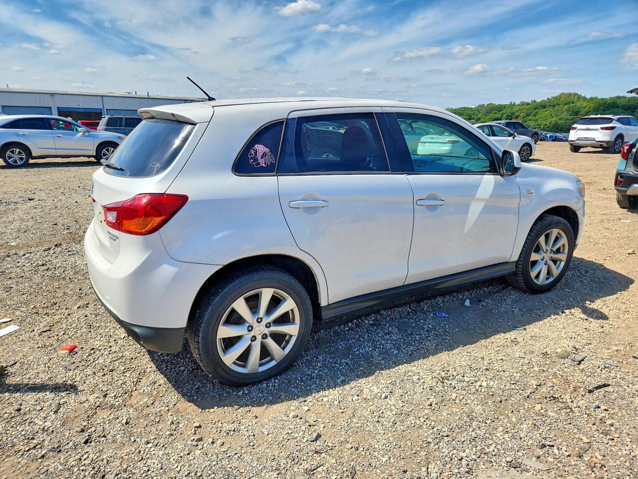 2015 Mitsubishi Outlander Sport Es White vin: 4A4AP3AU9FE001221