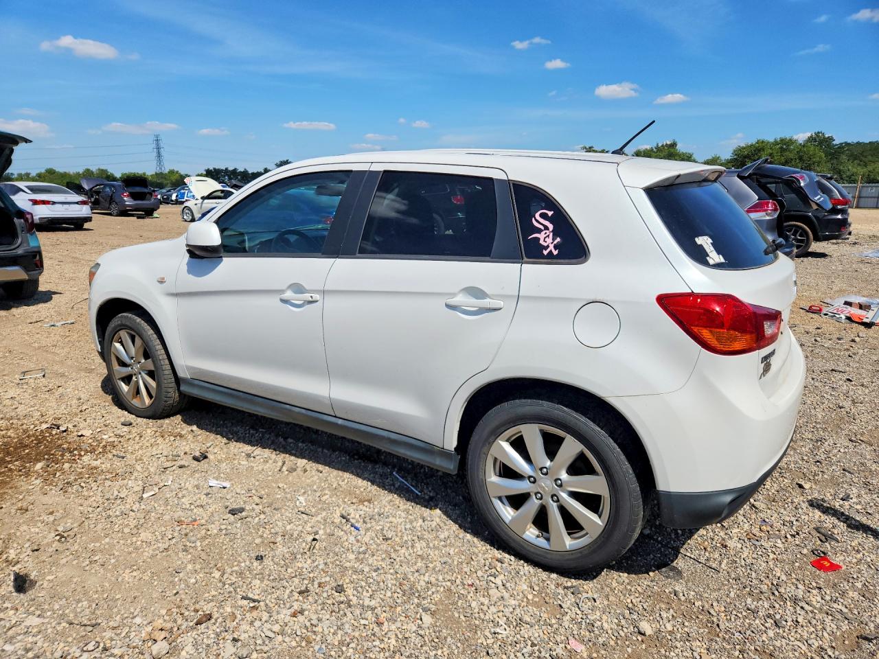 2015 Mitsubishi Outlander Sport Es White vin: 4A4AP3AU9FE001221