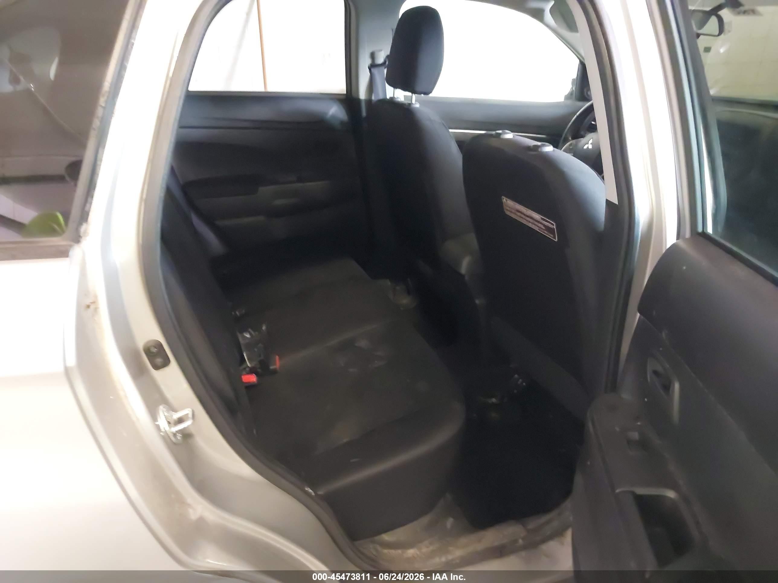2015 Mitsubishi Outlander Sport Es Gray vin: 4A4AP3AU9FE029195