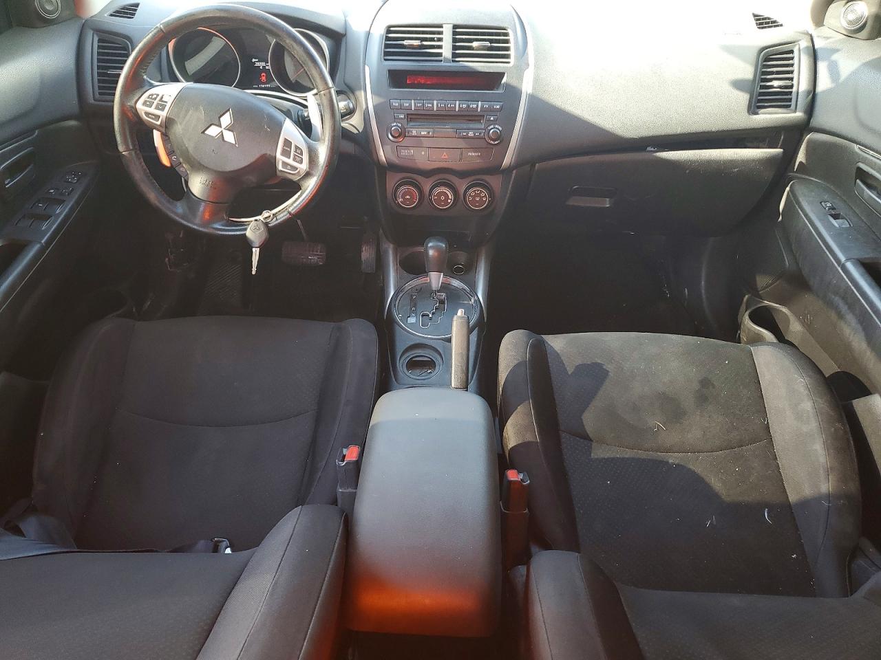 2013 Mitsubishi Outlander Sport Es White vin: 4A4AP3AUXDE013830