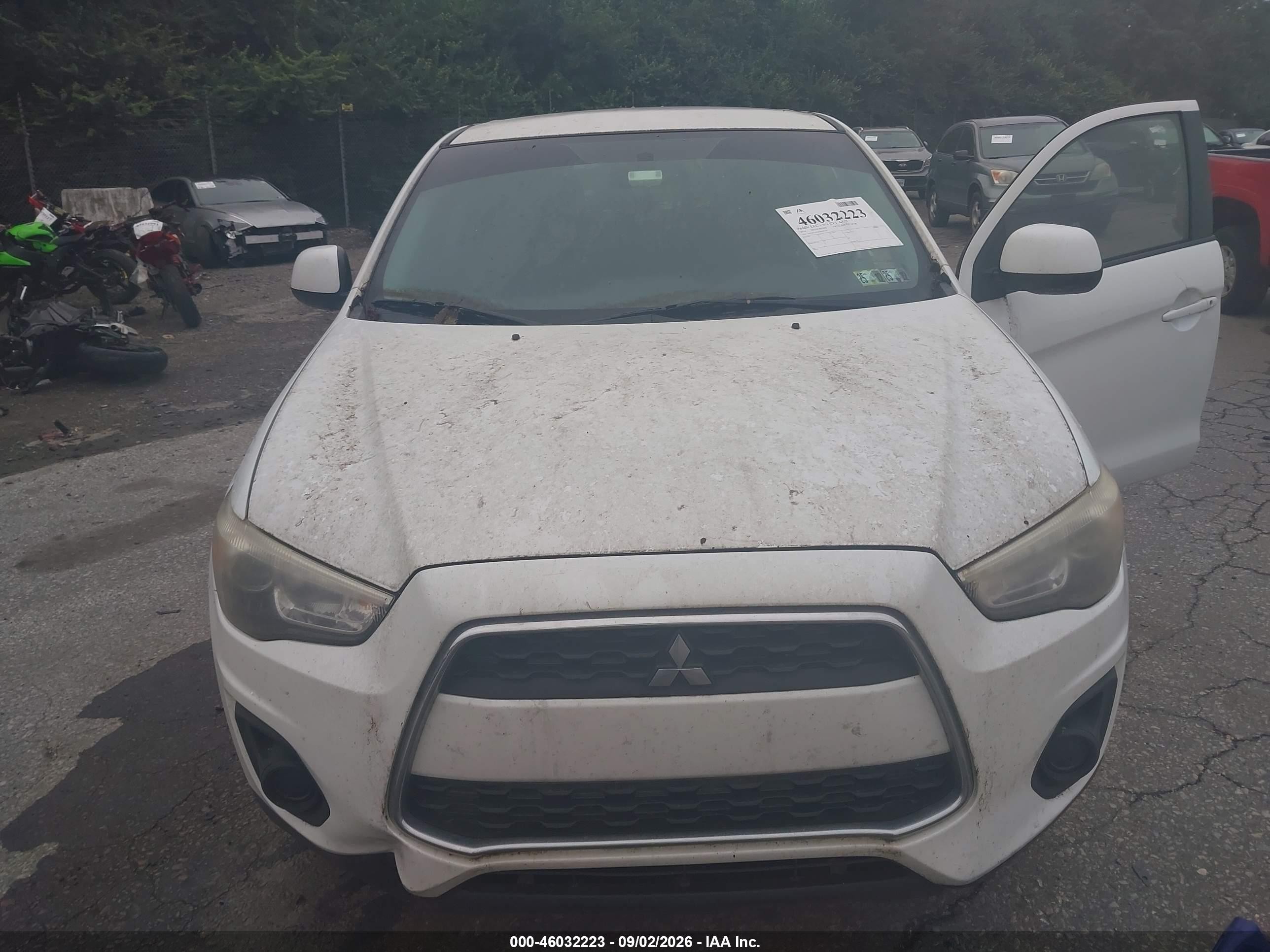 2014 Mitsubishi Outlander Sport Es Белый vin: 4A4AP3AUXEE004756