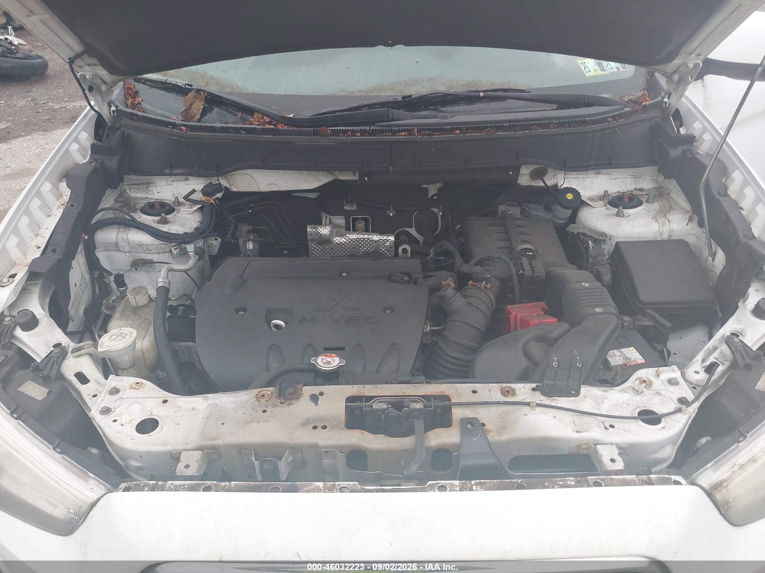 2014 Mitsubishi Outlander Sport Es Белый vin: 4A4AP3AUXEE004756