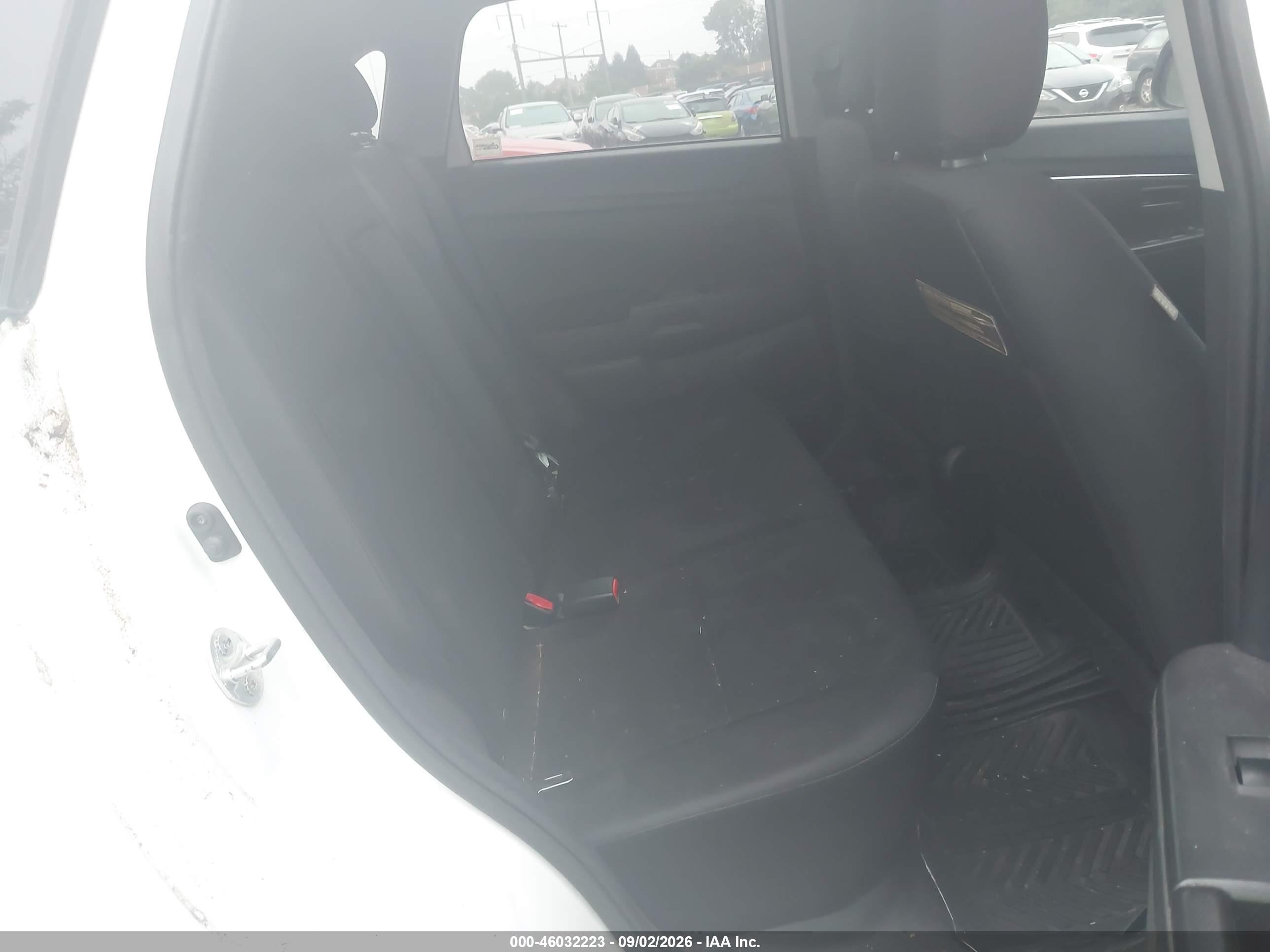 2014 Mitsubishi Outlander Sport Es Белый vin: 4A4AP3AUXEE004756
