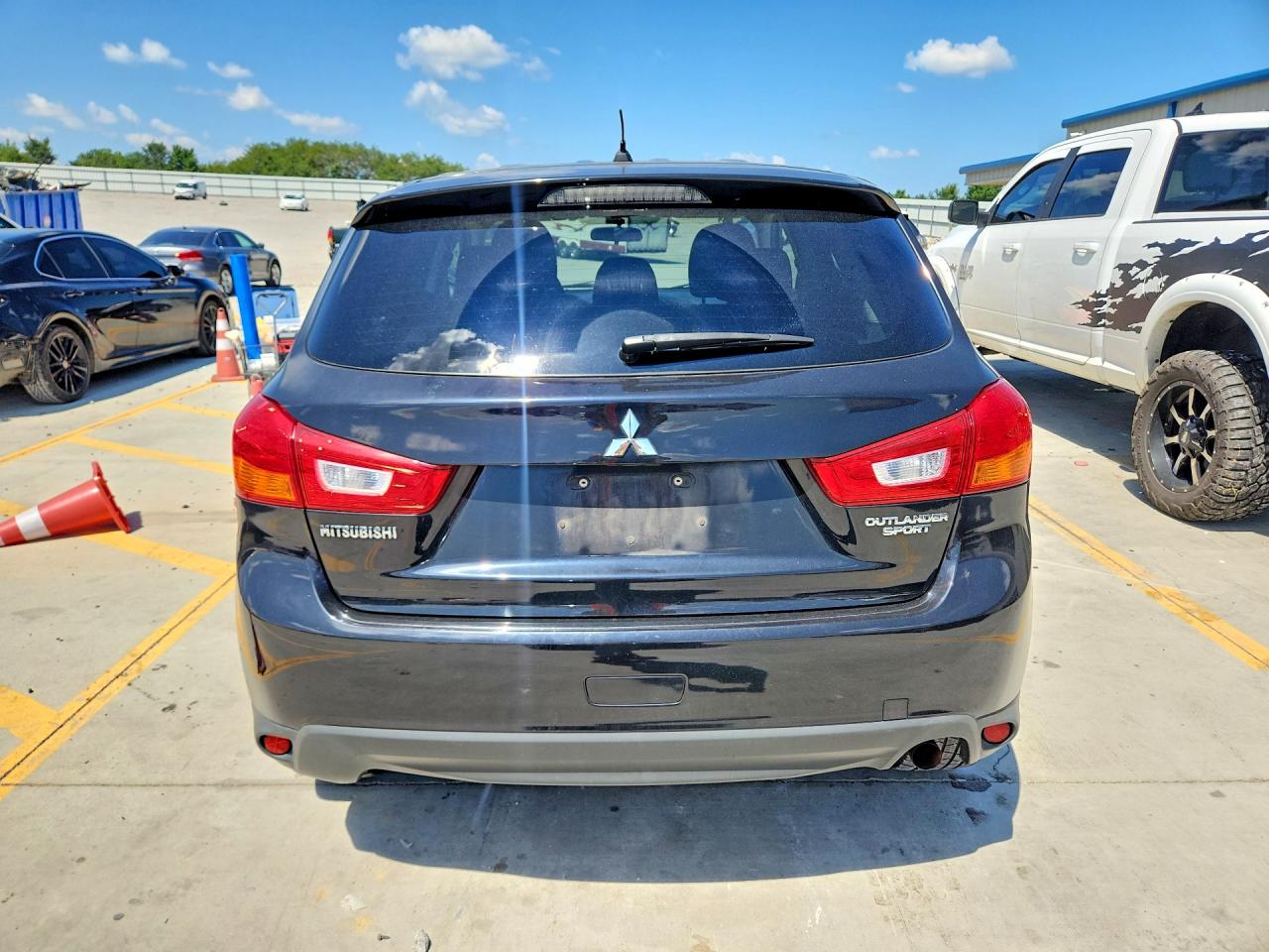 2015 Mitsubishi Outlander Sport Es Black vin: 4A4AP3AUXFE011997