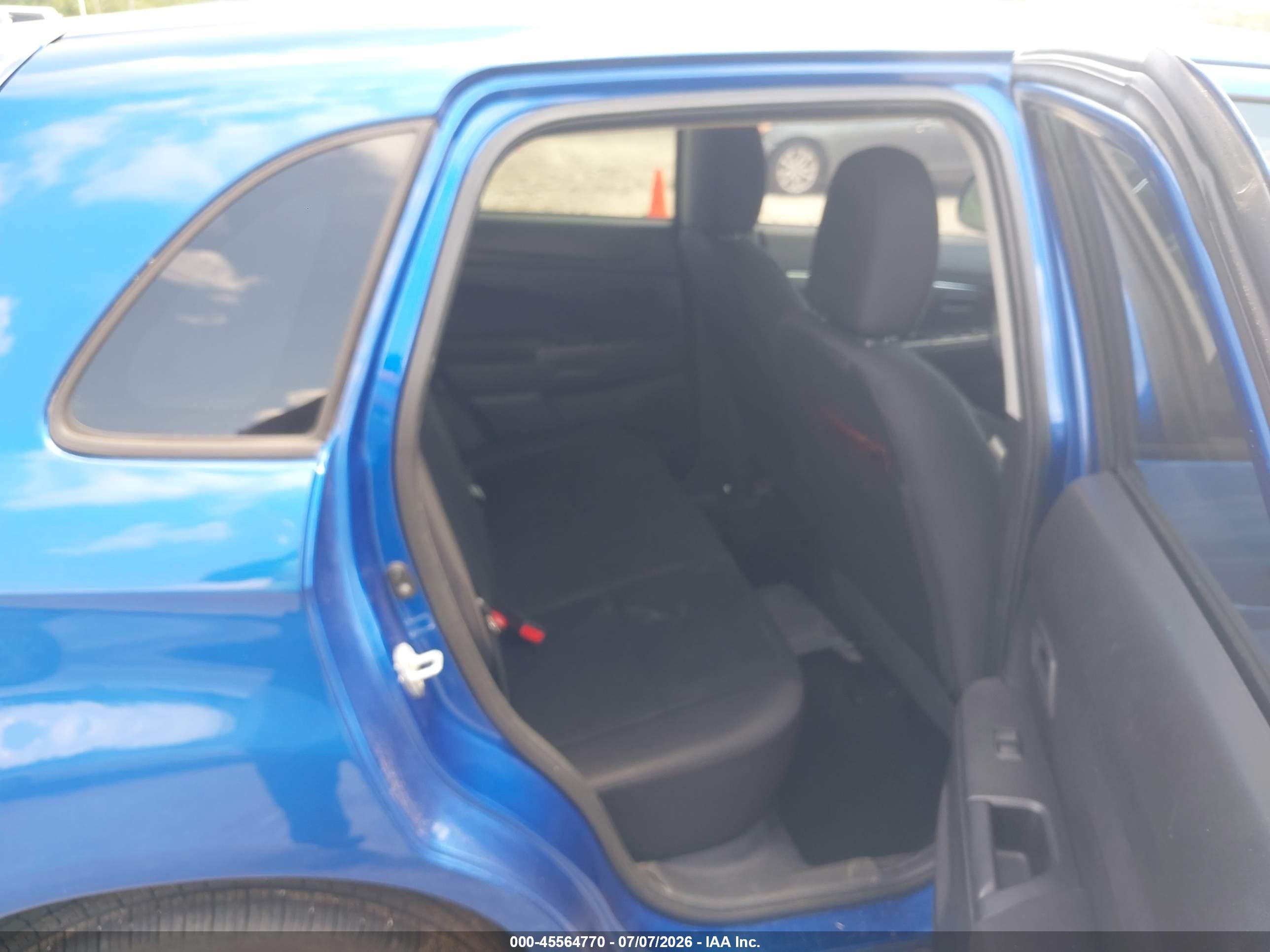 2015 Mitsubishi Outlander Sport Es Blue vin: 4A4AP3AUXFE017587