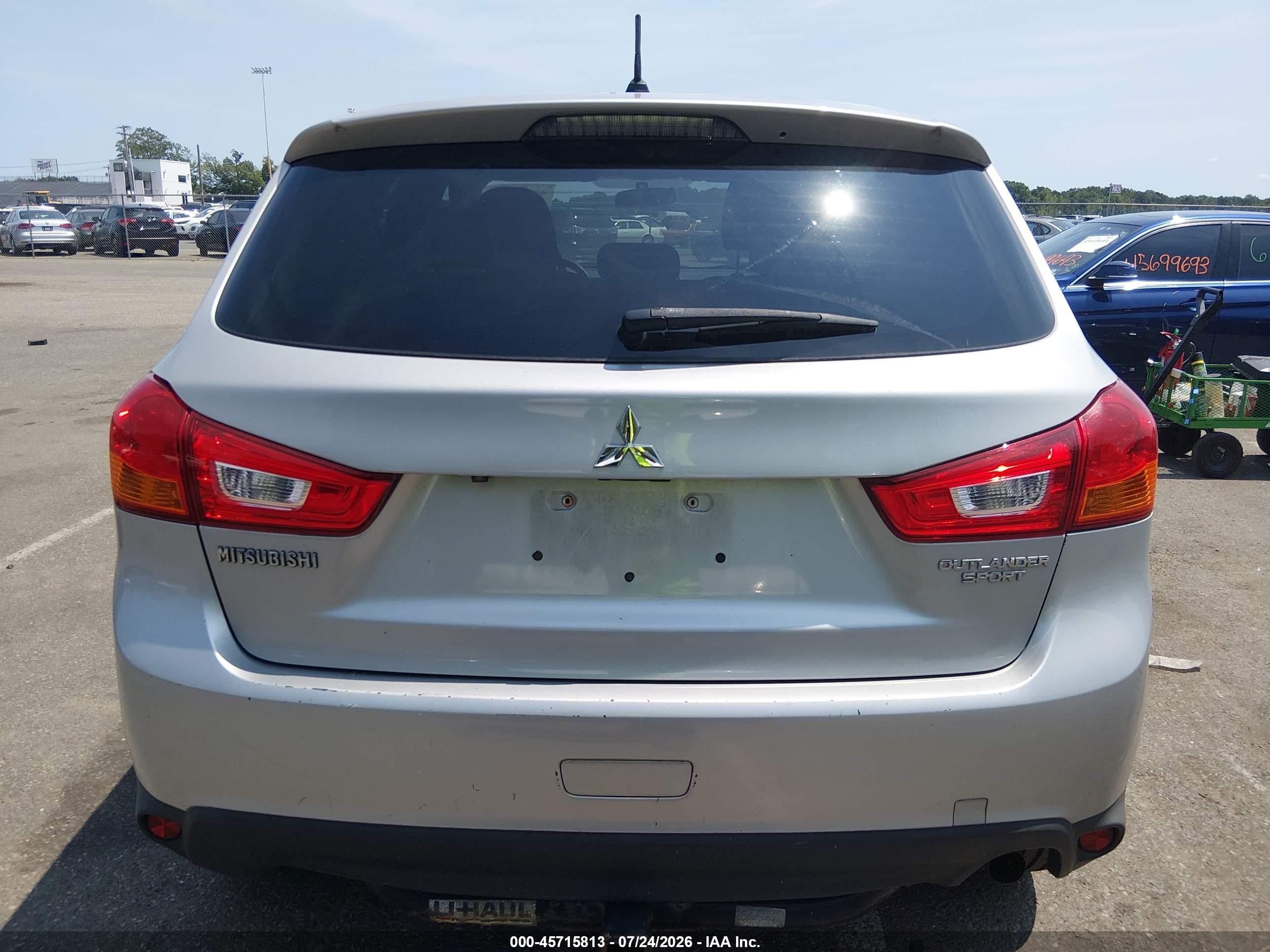 2015 Mitsubishi Outlander Sport Es Silver vin: 4A4AP3AUXFE023602