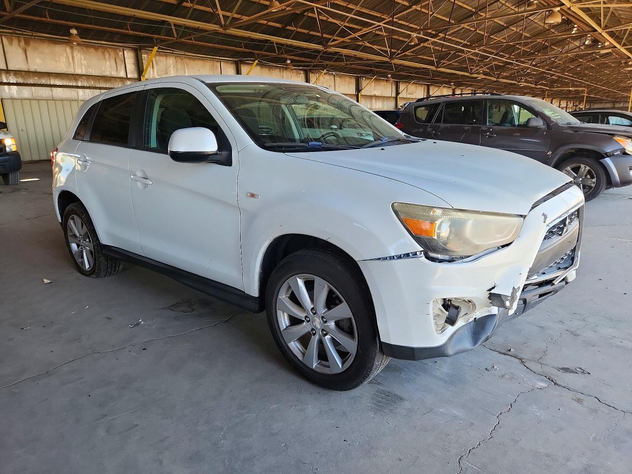 2015 Mitsubishi Outlander Sport Es White vin: 4A4AP3AW1FE033646