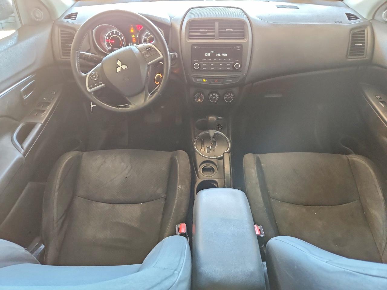2015 Mitsubishi Outlander Sport Es White vin: 4A4AP3AW1FE033646