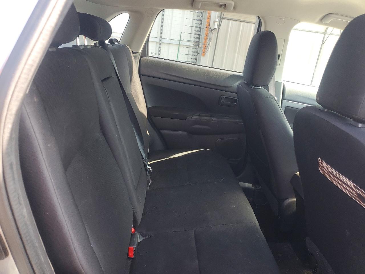 2015 Mitsubishi Outlander Sport Es Серый vin: 4A4AP3AW4FE044463