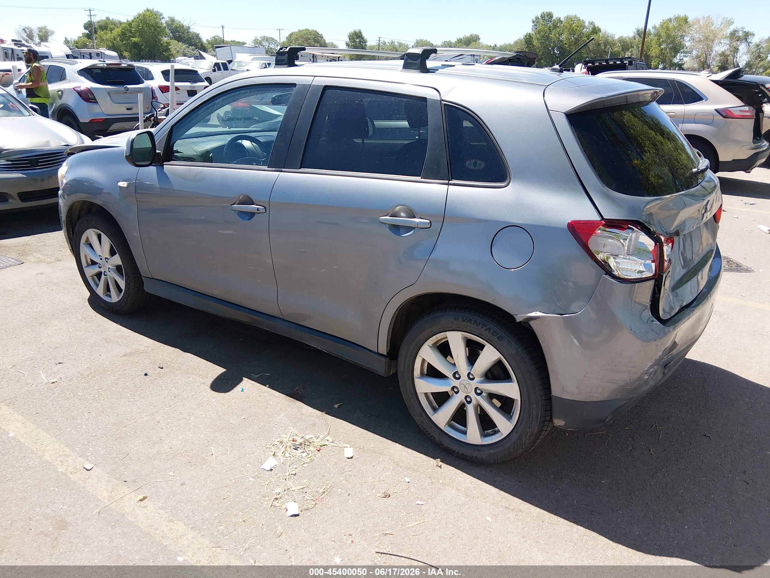2015 Mitsubishi Outlander Sport Es Gray vin: 4A4AP3AW7FE024420