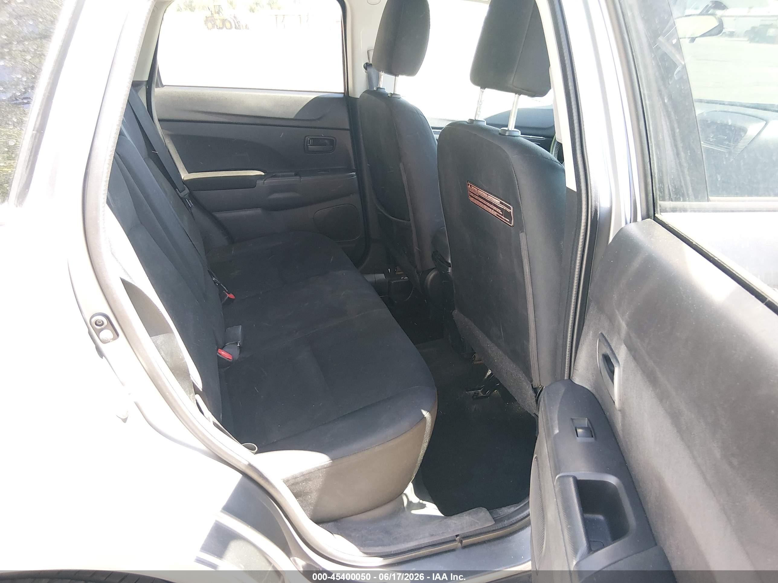 2015 Mitsubishi Outlander Sport Es Gray vin: 4A4AP3AW7FE024420
