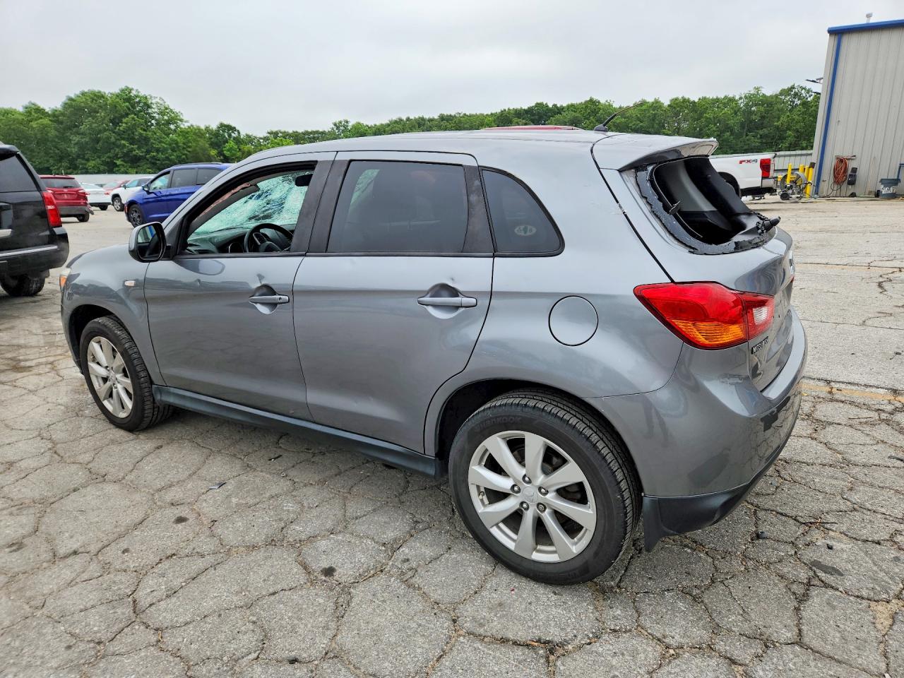 2015 Mitsubishi Outlander Sport Es Silver vin: 4A4AP3AW7FE037328