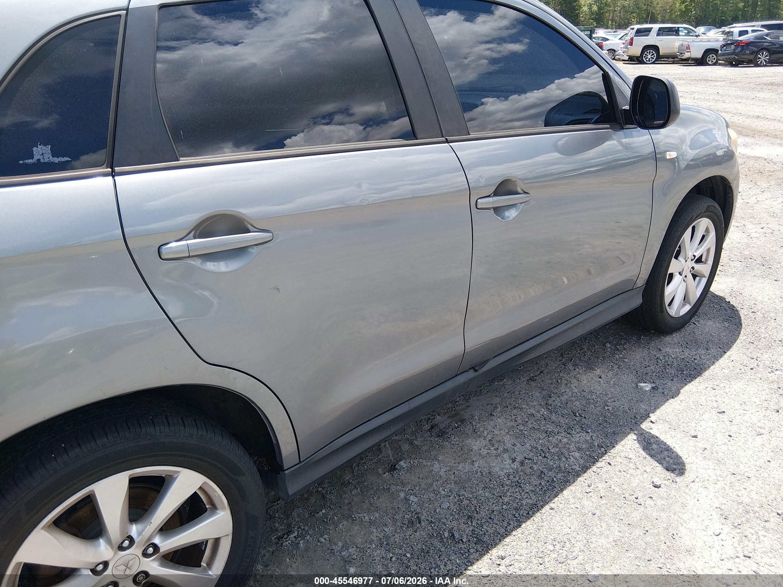 2015 Mitsubishi Outlander Sport Es Gray vin: 4A4AP3AW8FE027696